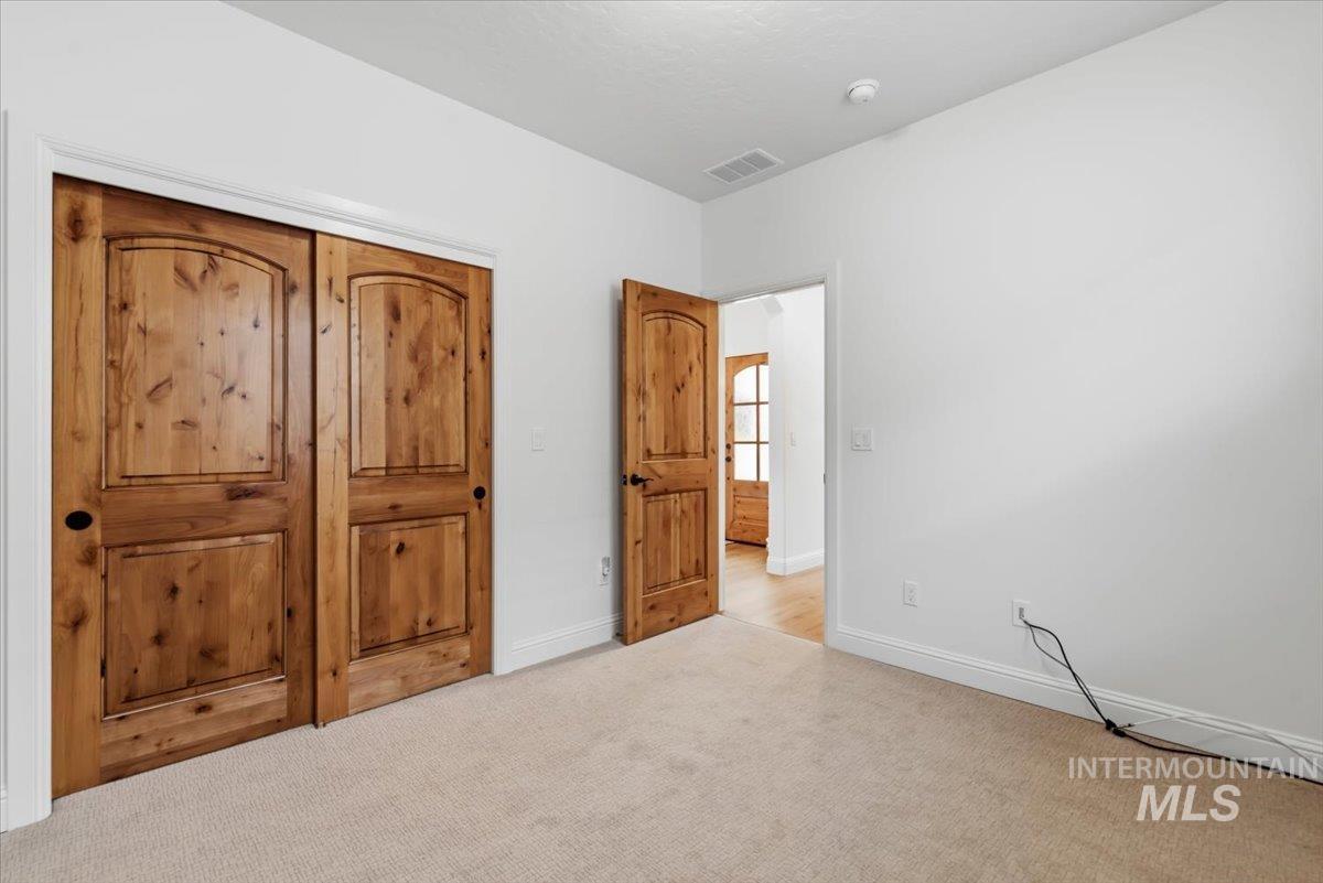 2016 E Mainacht St Property Photo 27