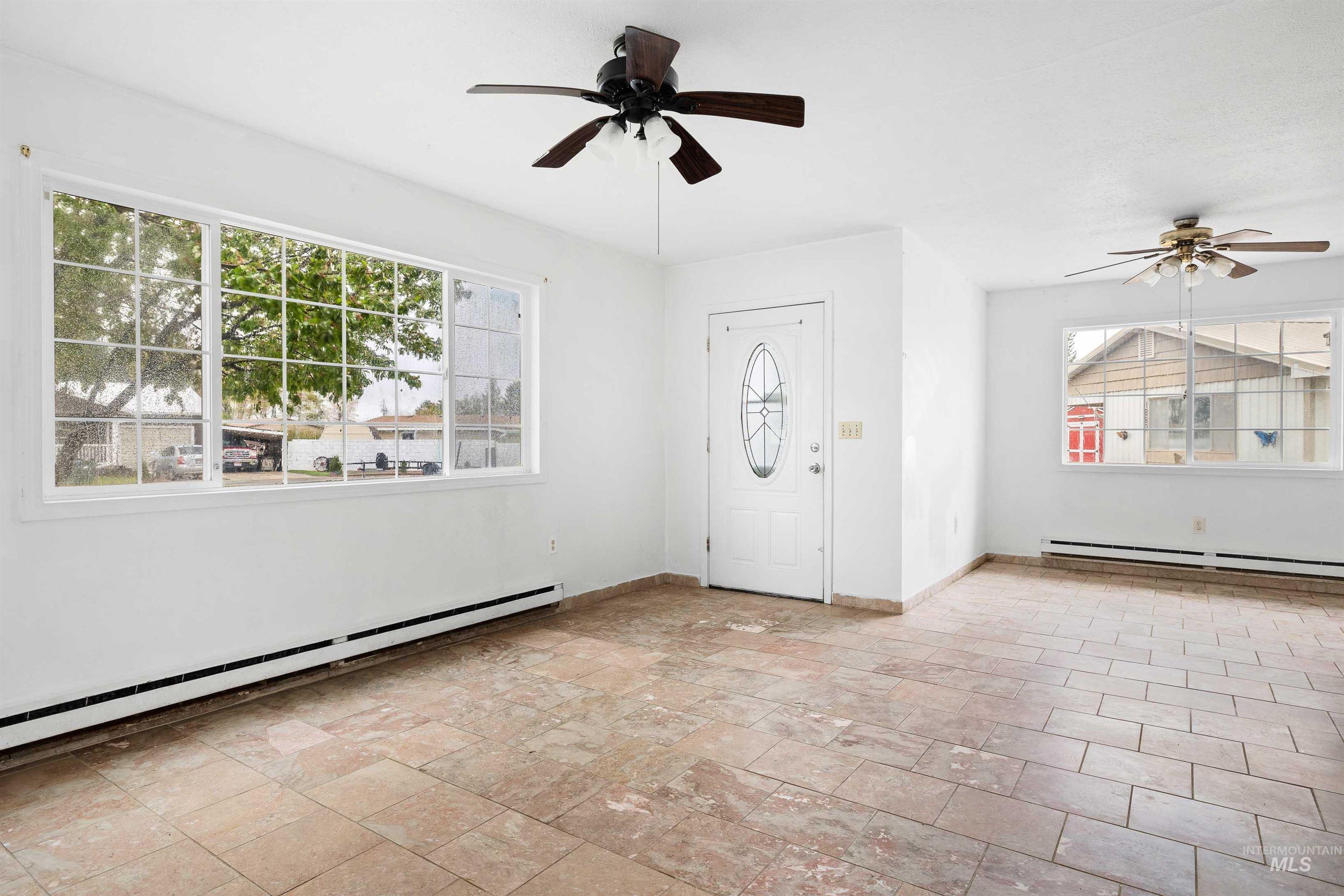 1850 18th Circle Drive Property Photo 5
