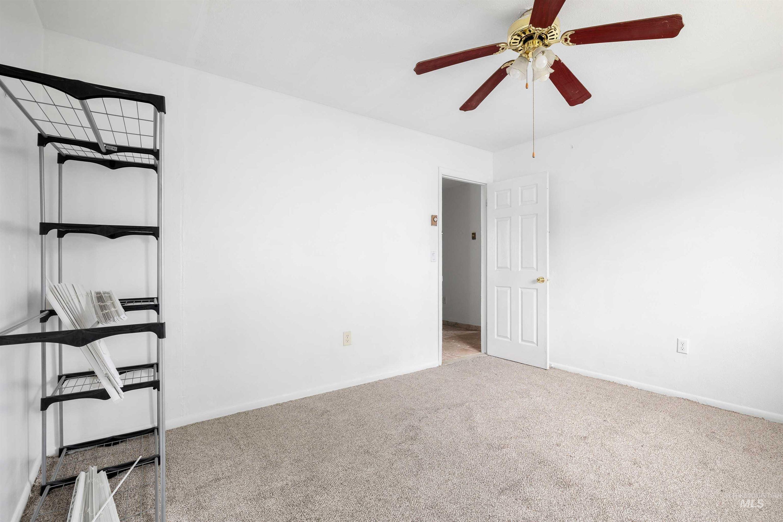 1850 18th Circle Drive Property Photo 10