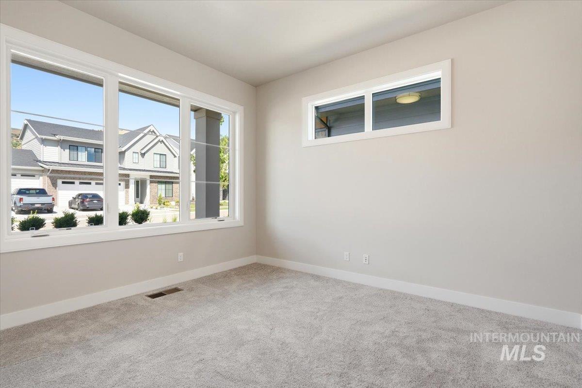 11741 N Rabbitbrush Way Property Photo 18