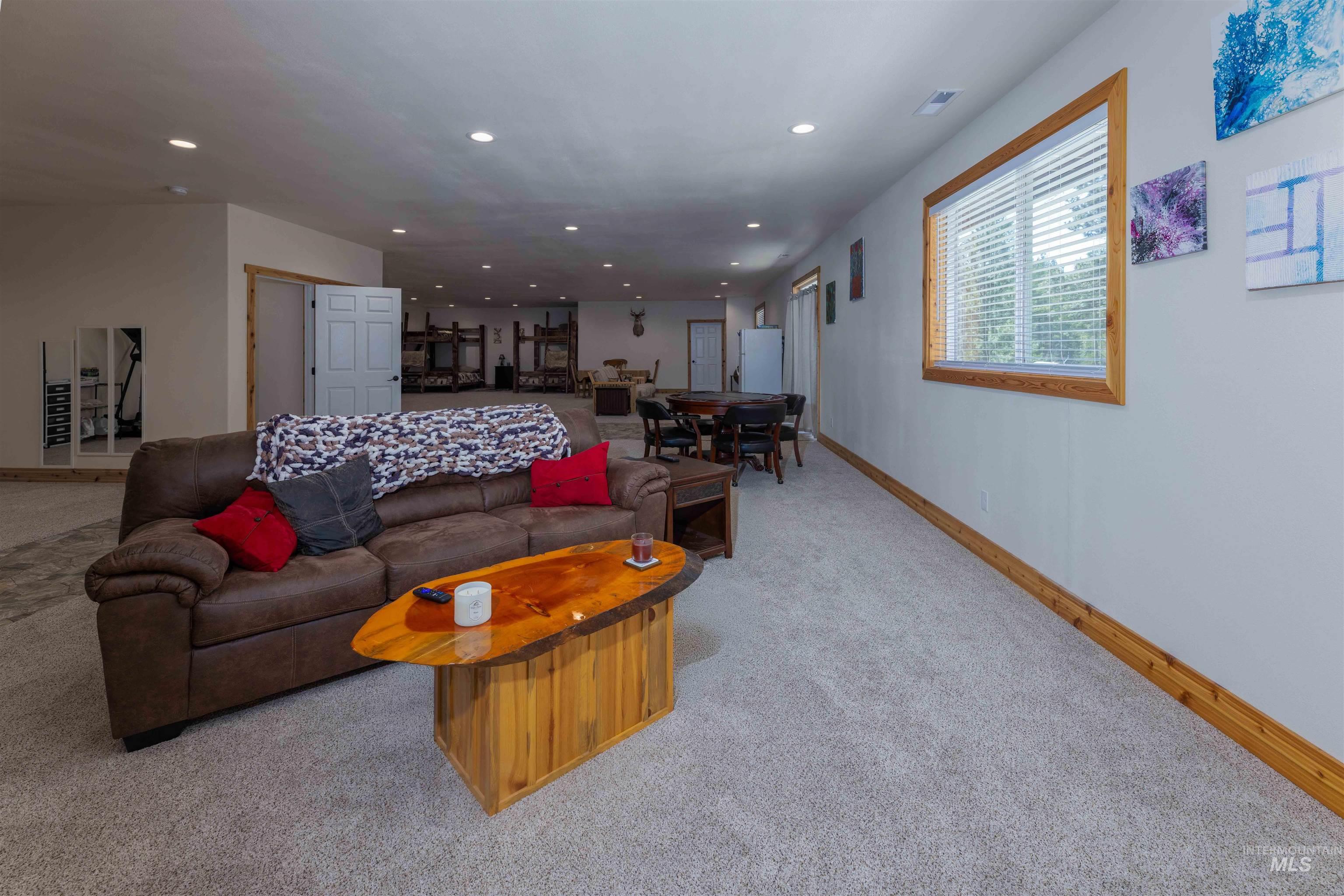 1057 Nicholson Rd Property Photo 34