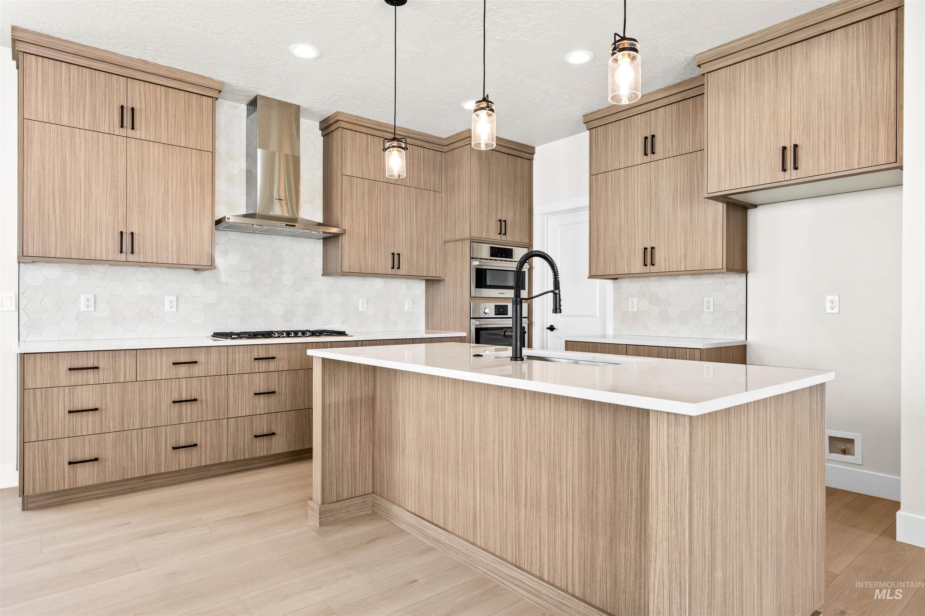 2709 W Gidran Property Photo 12