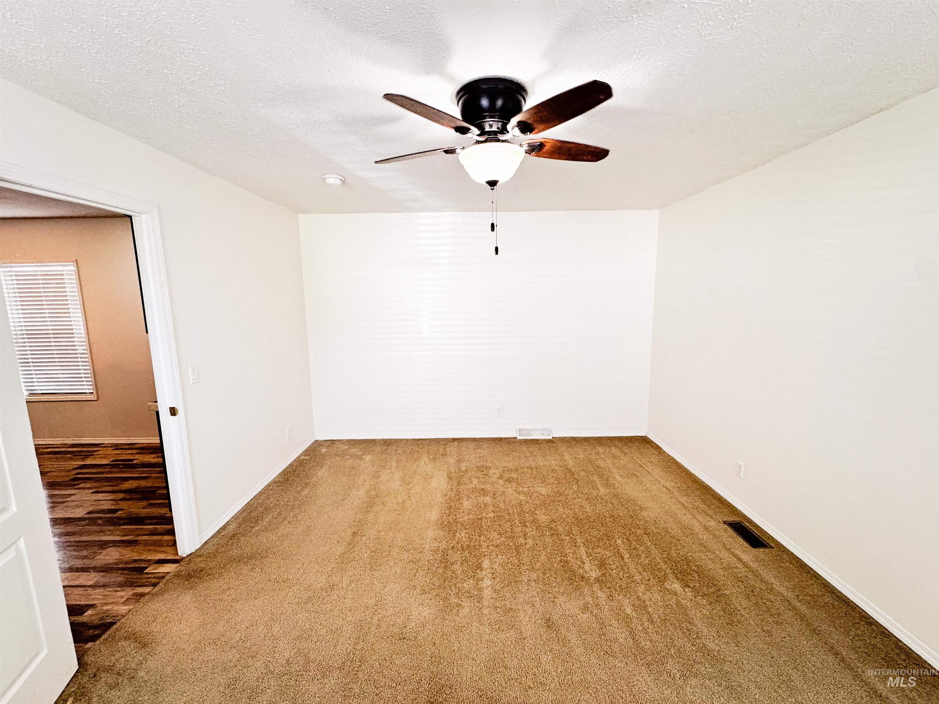 2109 Blue Sage Lane Property Photo 5