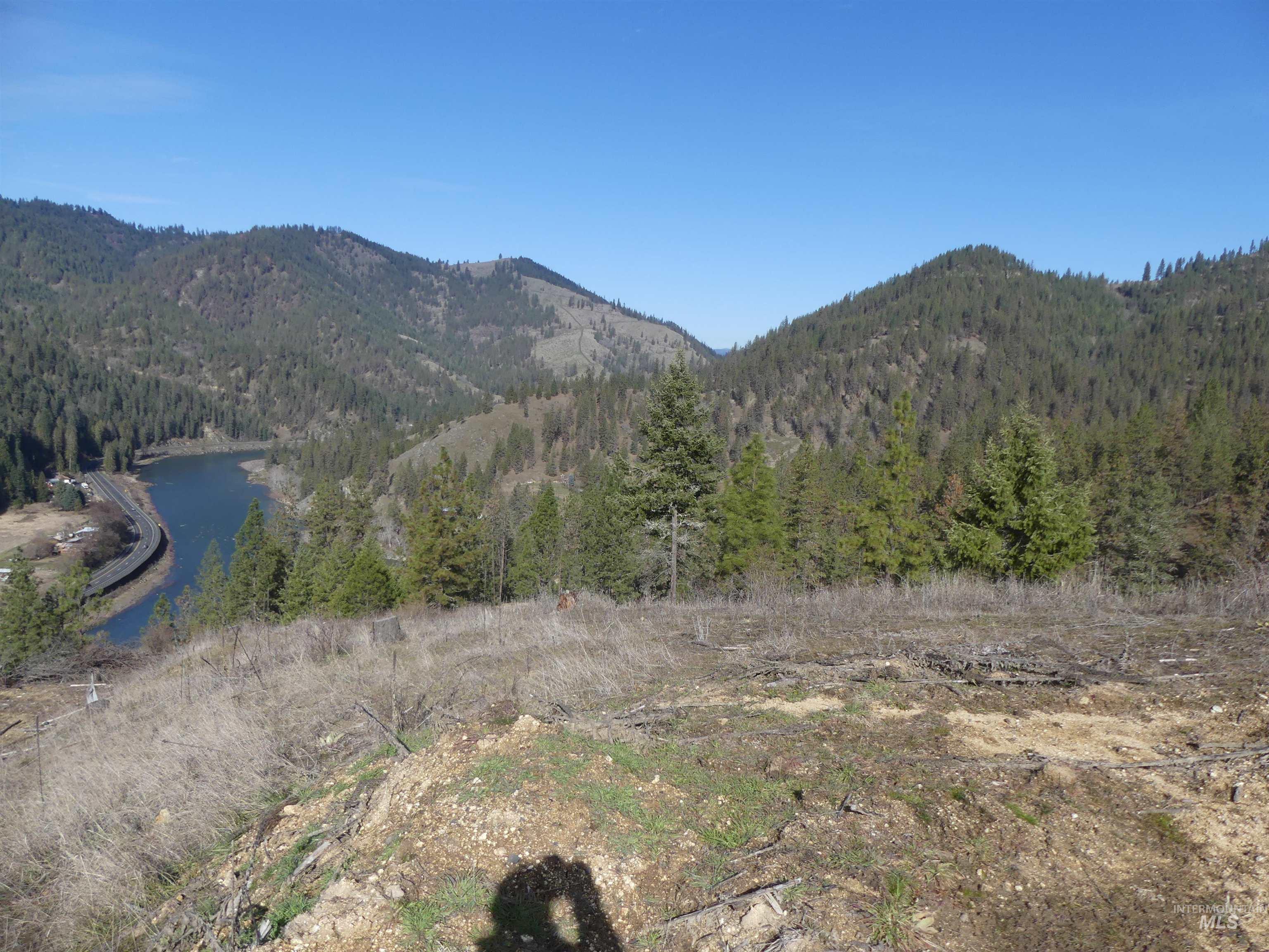 1404 Carrot Ridge Road Property Photo 25