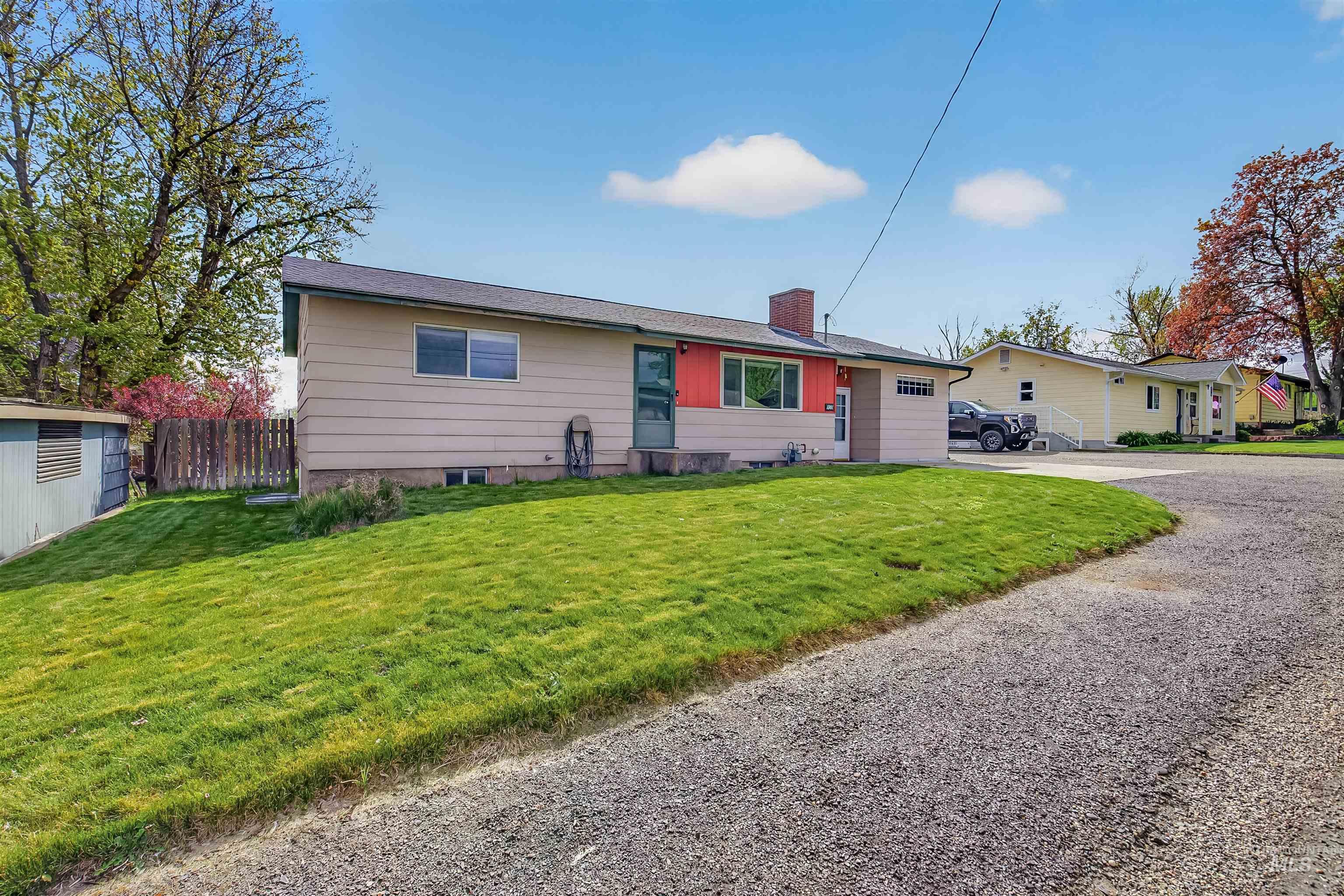 1301 Boston Street Property Photo 3