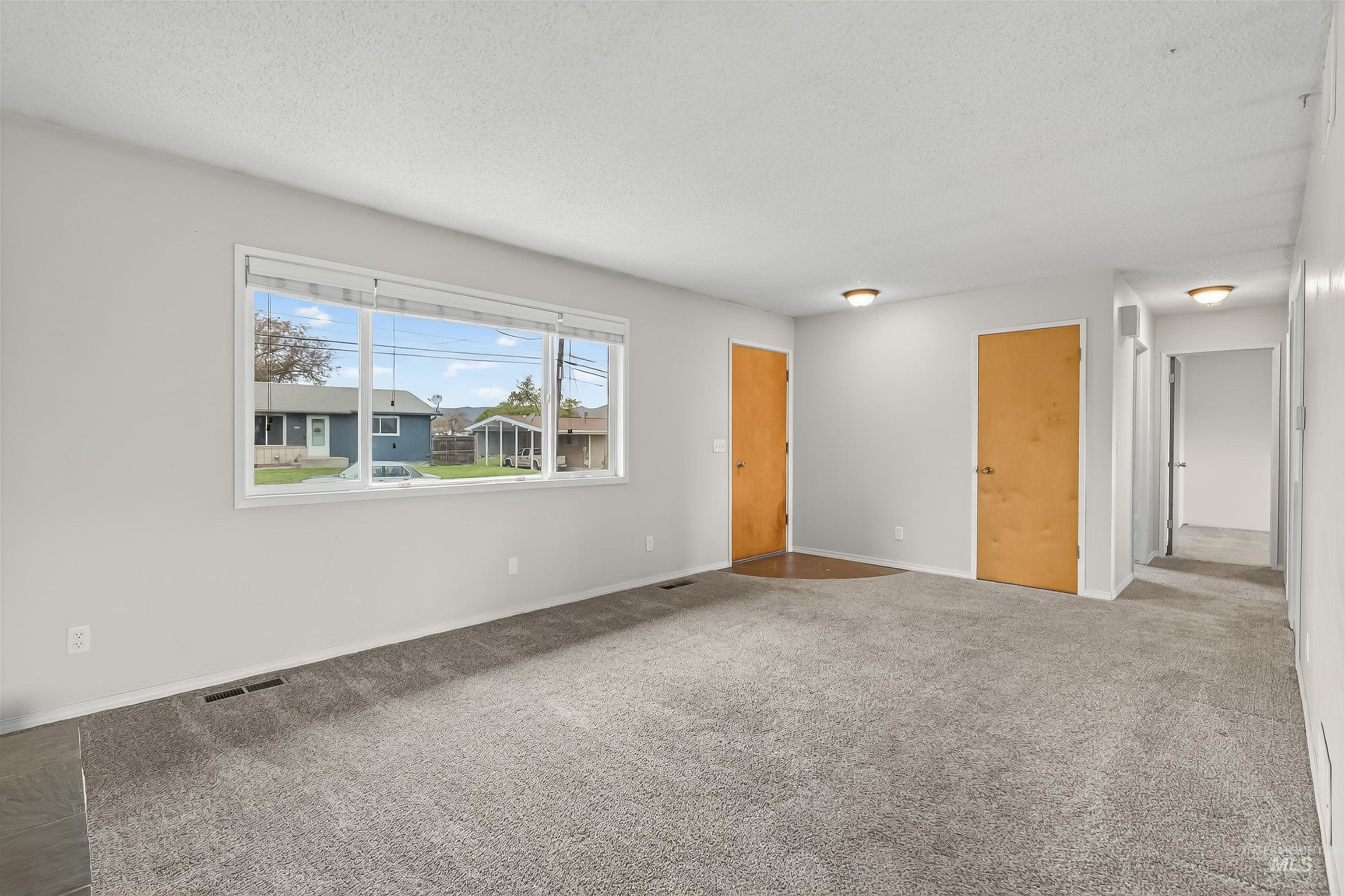 1301 Boston Street Property Photo 7