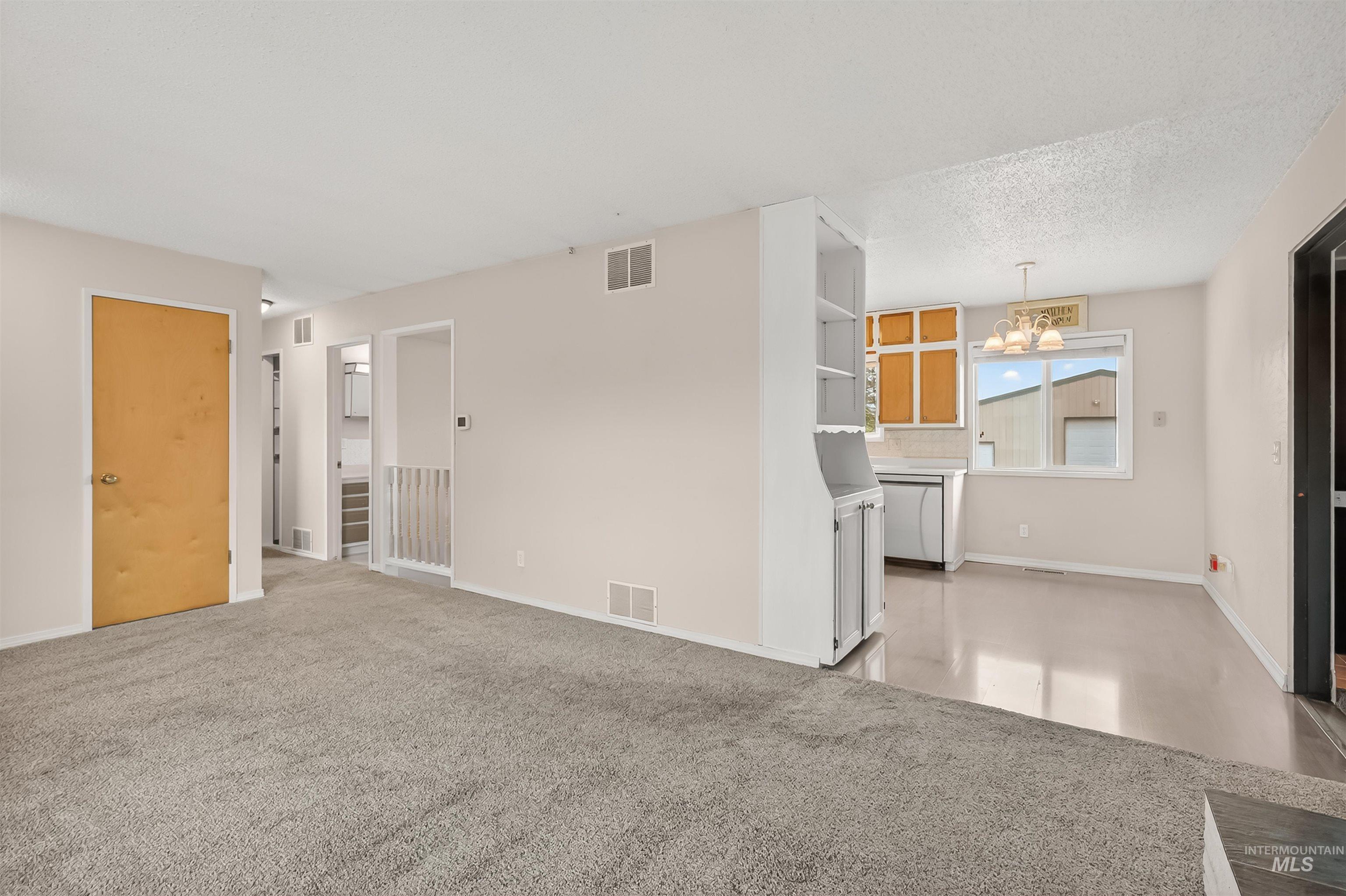 1301 Boston Street Property Photo 8