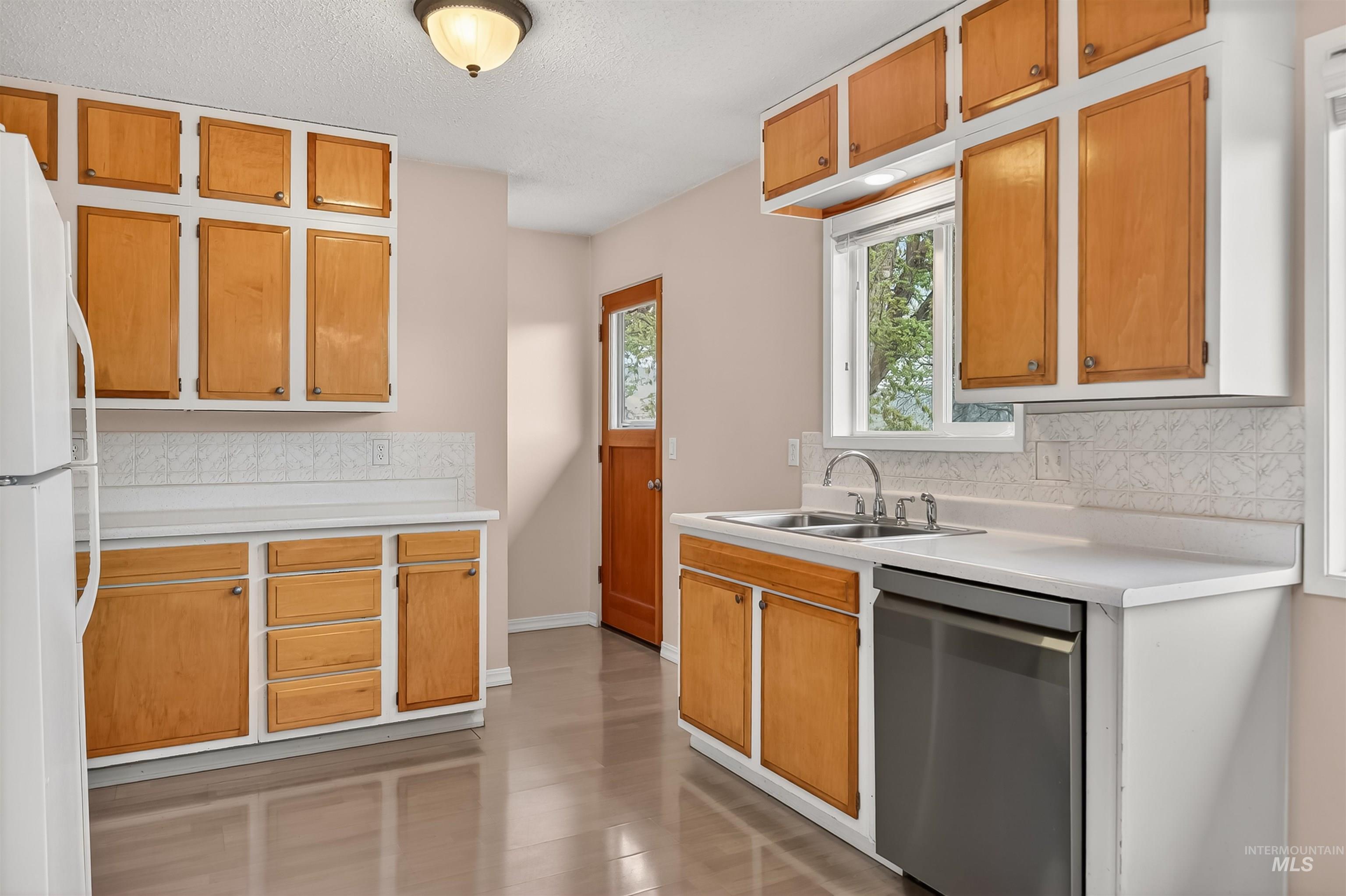1301 Boston Street Property Photo 22