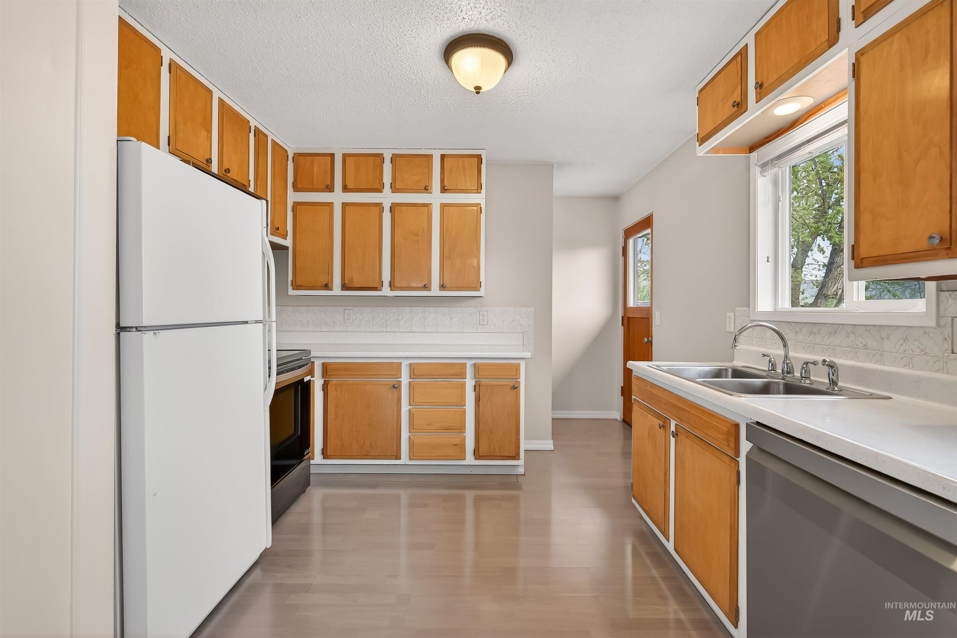1301 Boston Street Property Photo 23