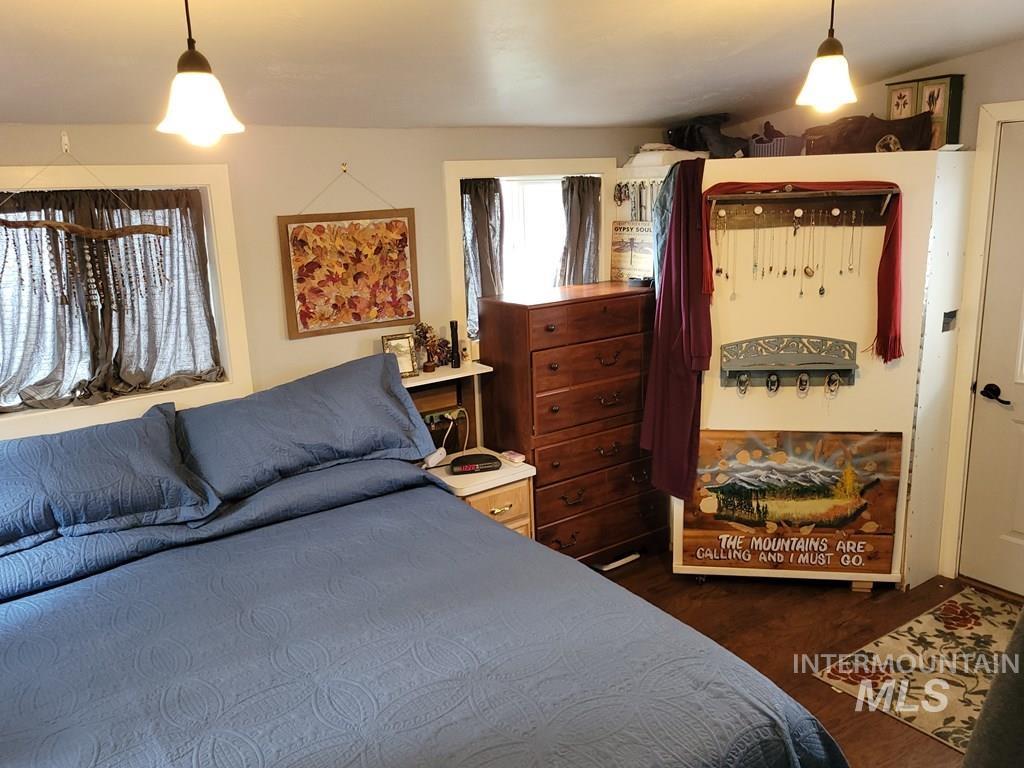 12 D Street Property Photo 18