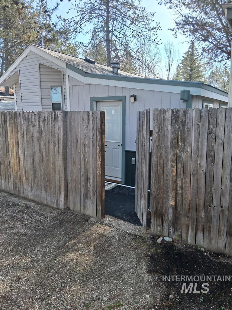 12 D Street Property Photo 21