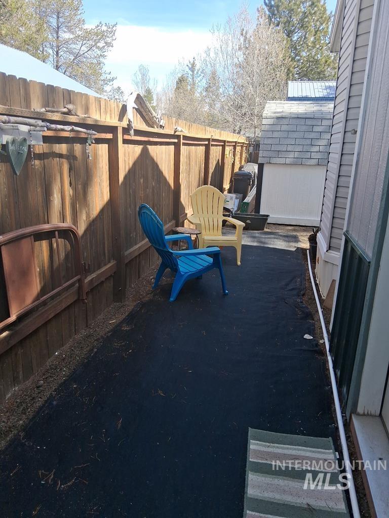 12 D Street Property Photo 22