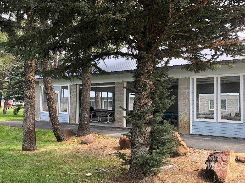 12 D Street Property Photo 25