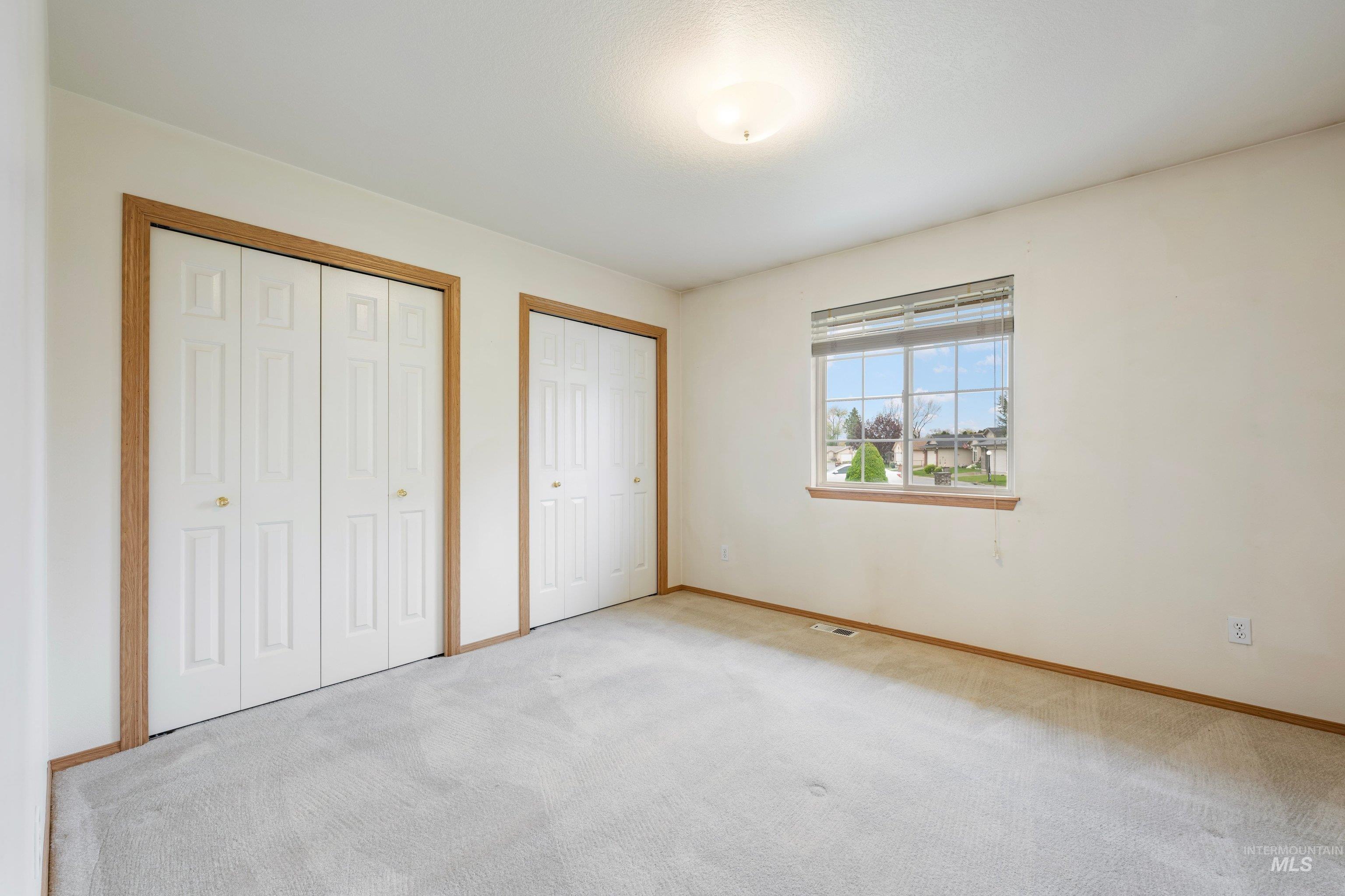819 N Bristol Street Property Photo 19