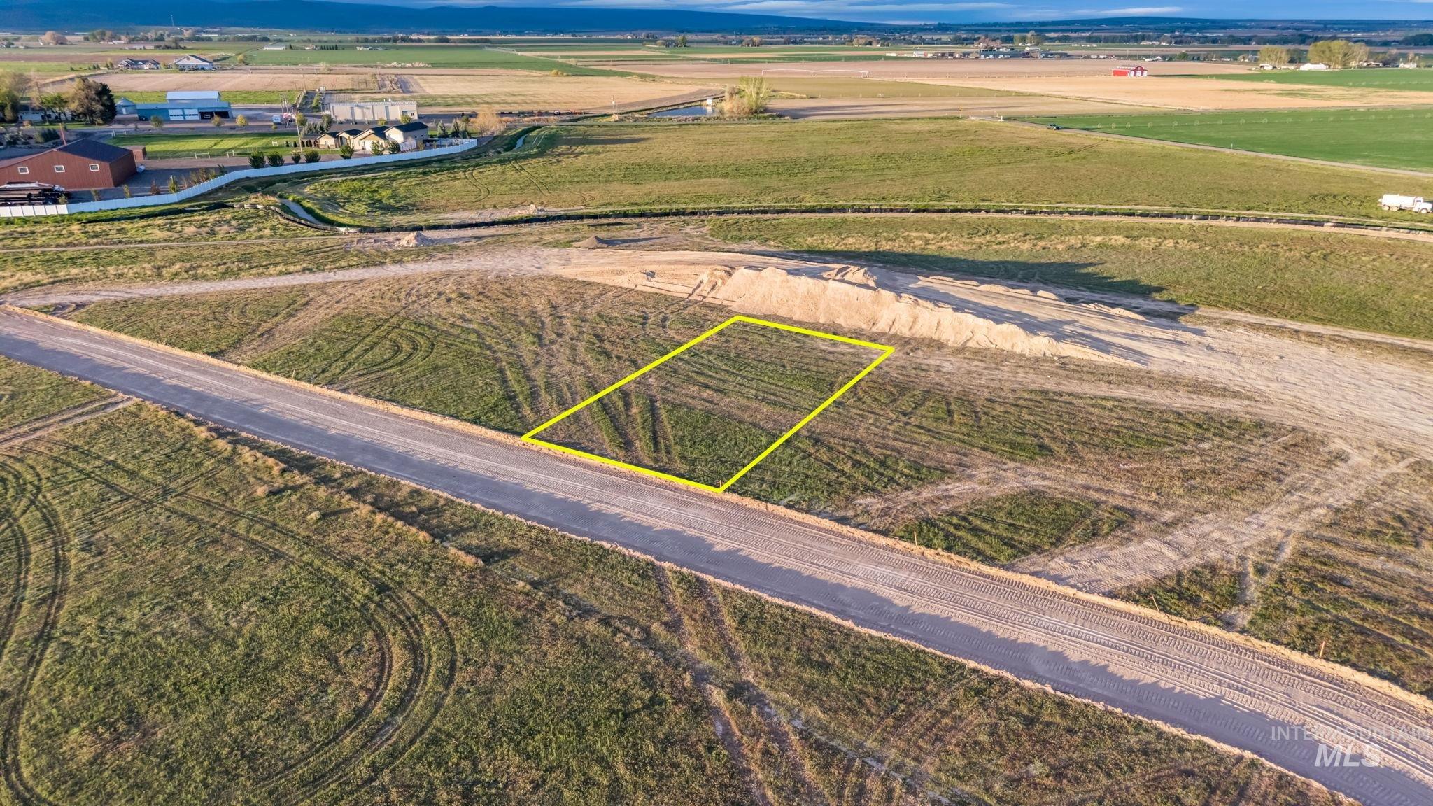 Tbd Lot 7 Block 1 Property Photo 2