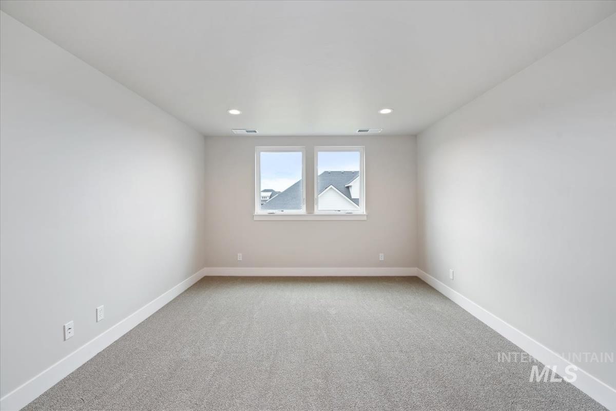 2125 E Padstow St. Property Photo 35