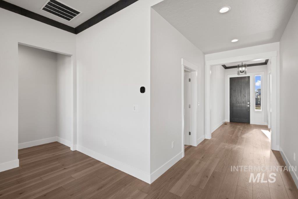 Lot 18 Blk 7 Strut Way Property Photo 6