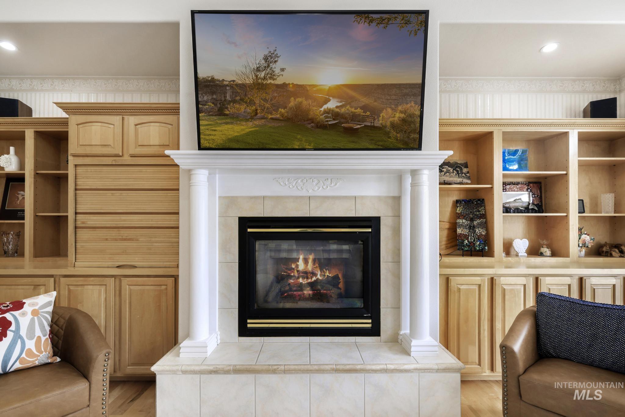 2506 E 3707 N Property Photo 8