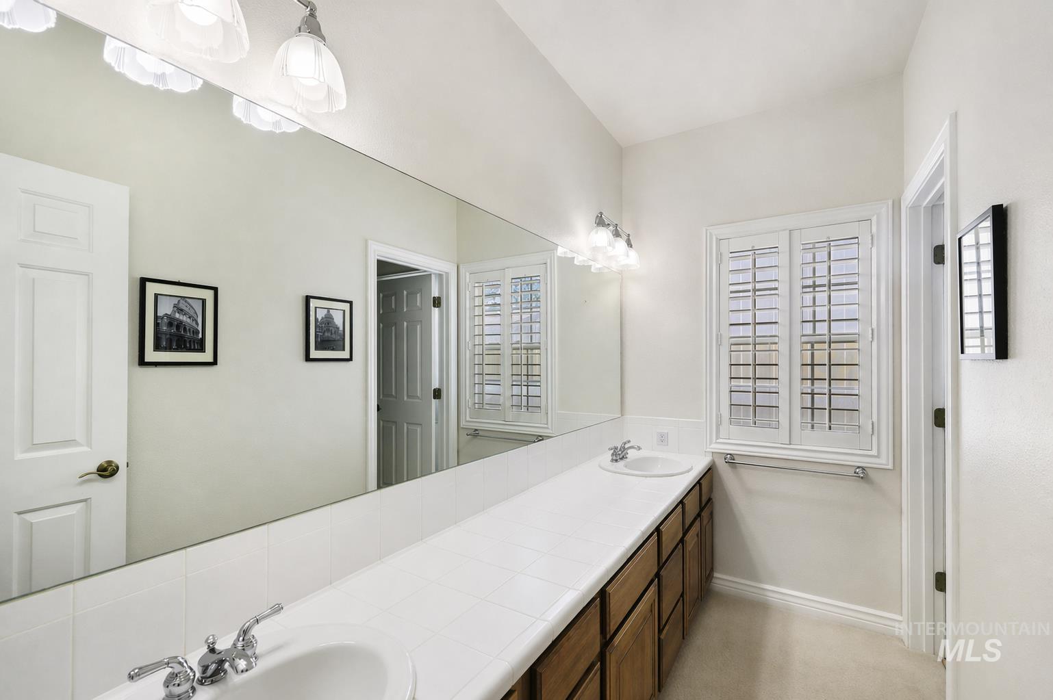 2506 E 3707 N Property Photo 27