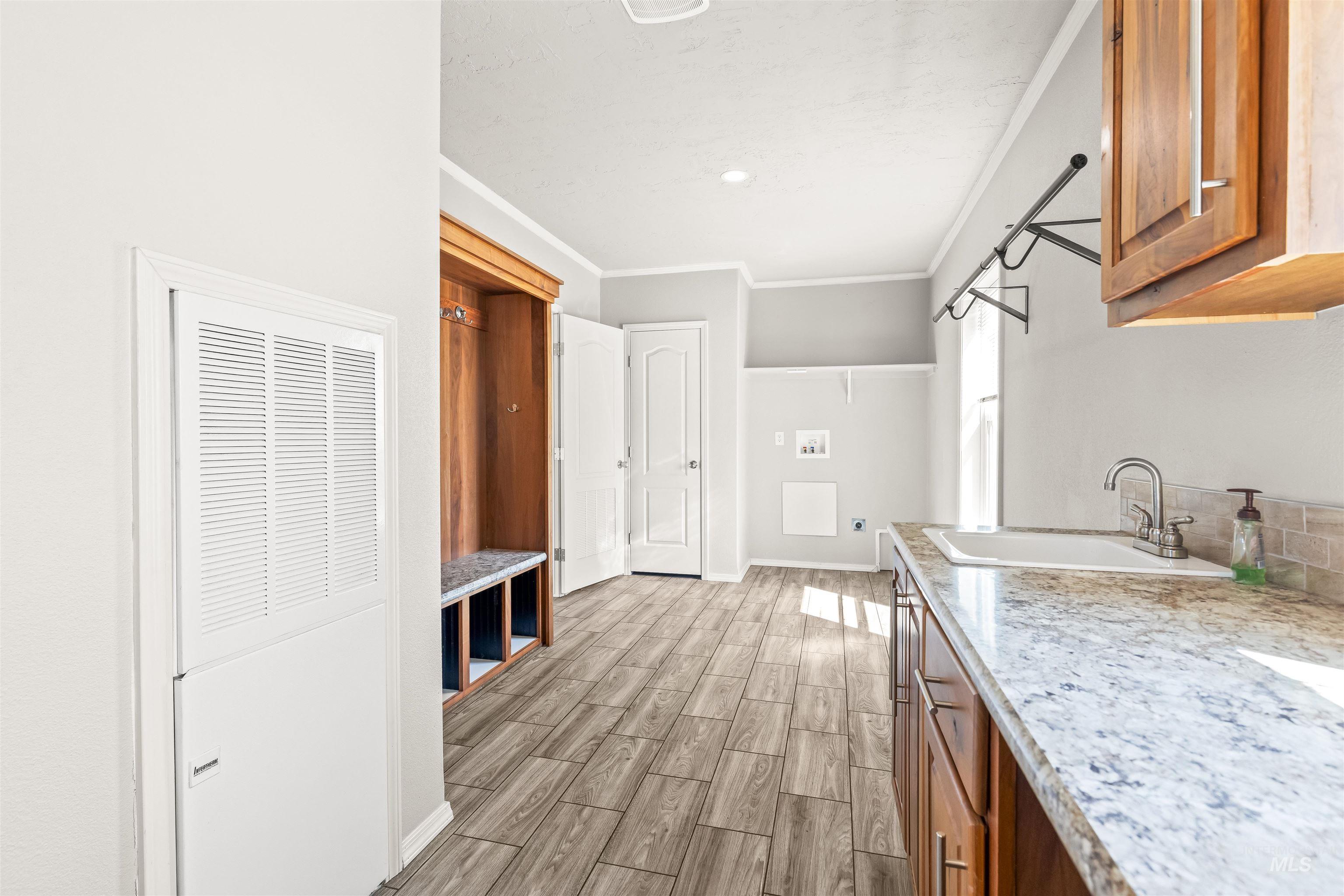 1555 Amity Lane Property Photo 36