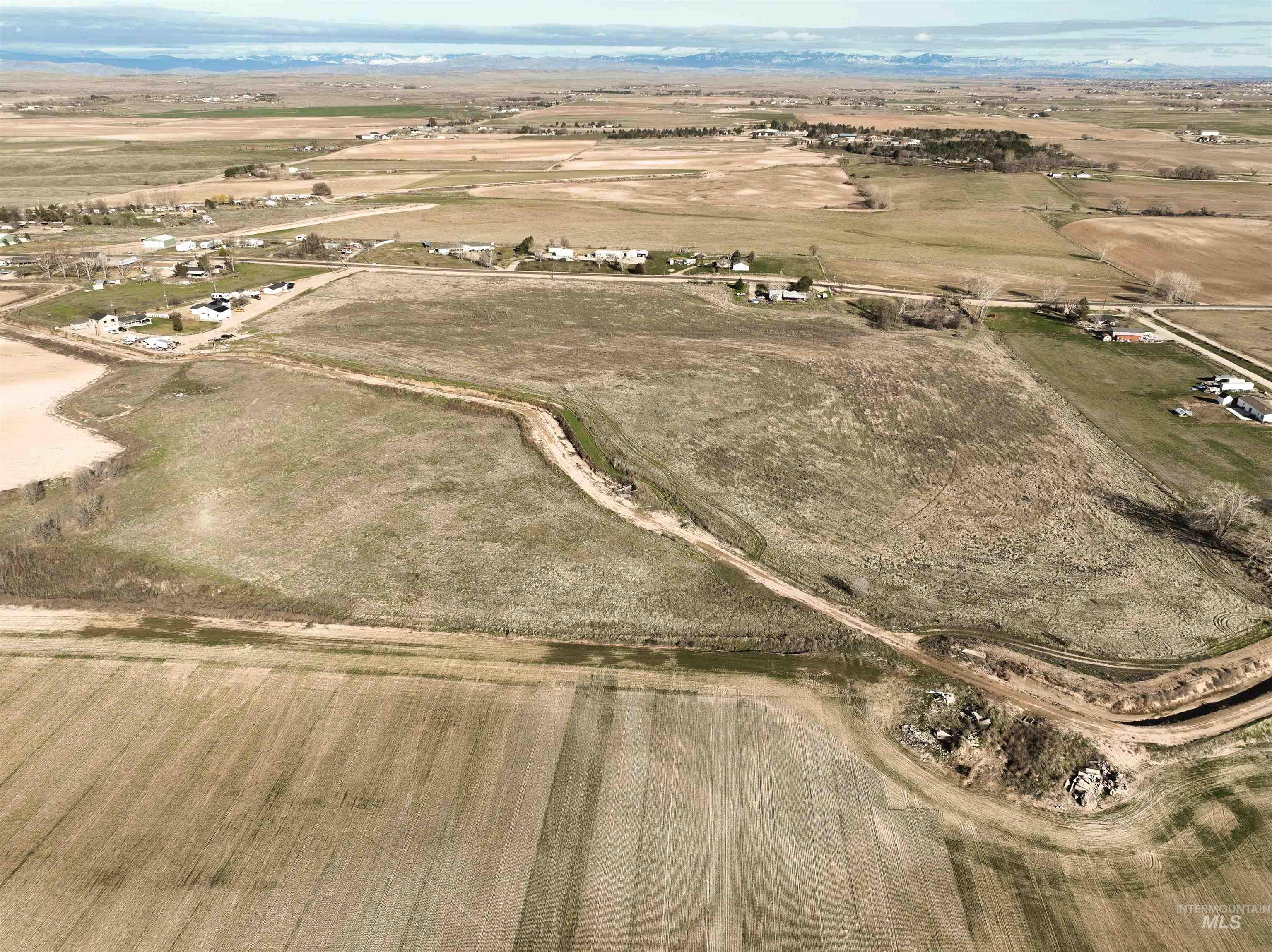 28677 Farmway Property Photo 9