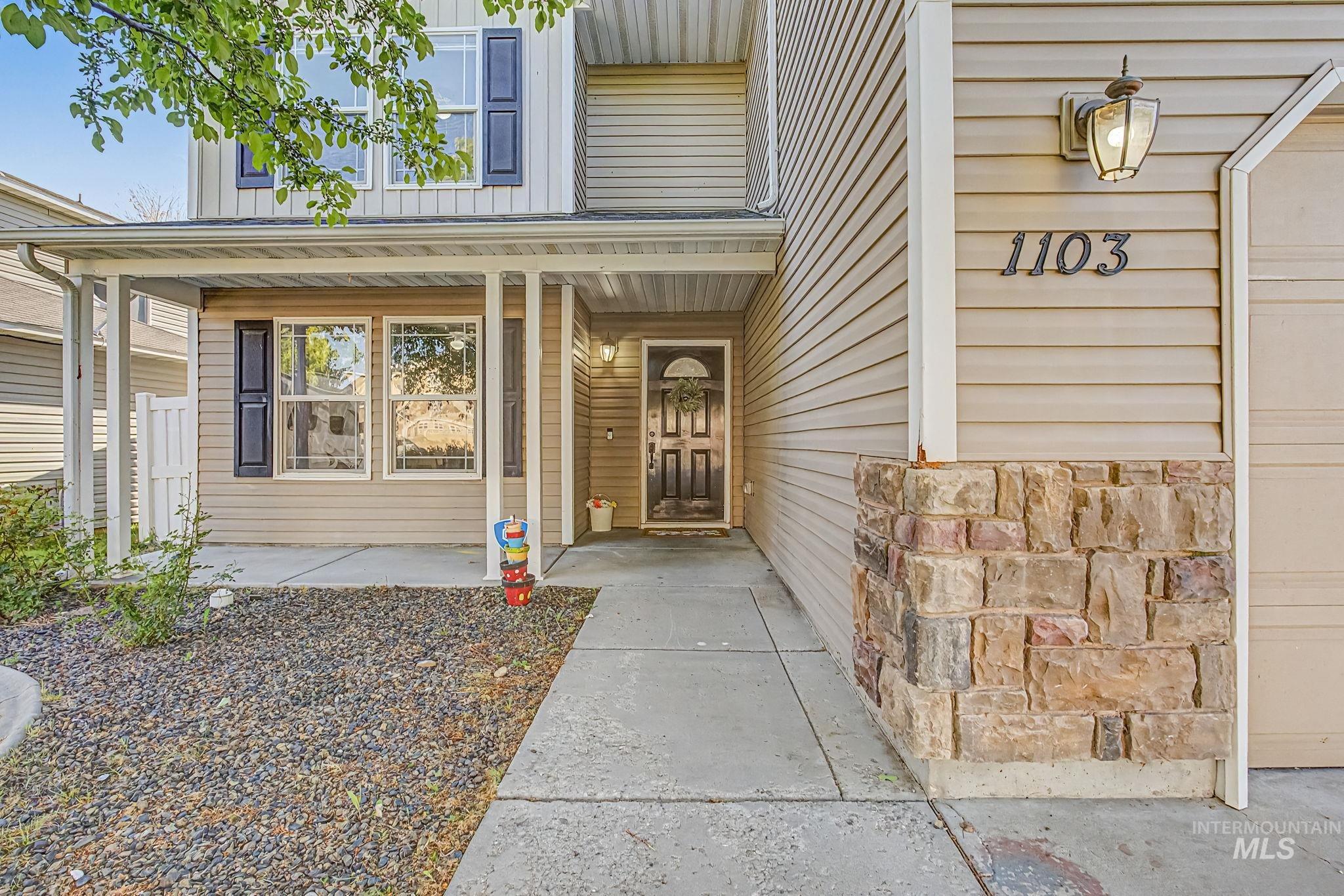 1103 N Cambrick Drive Property Photo 1