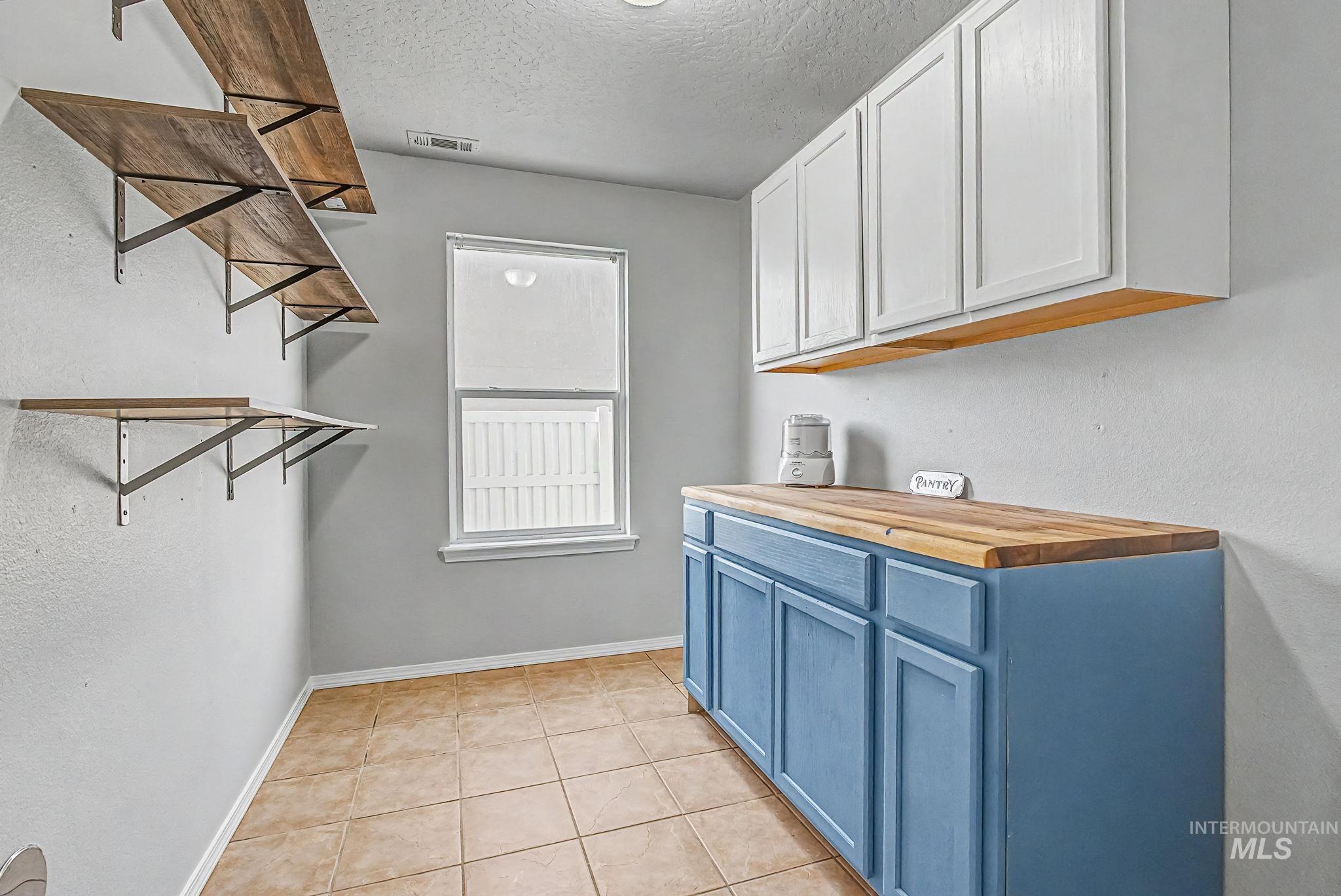 1103 N Cambrick Drive Property Photo 21