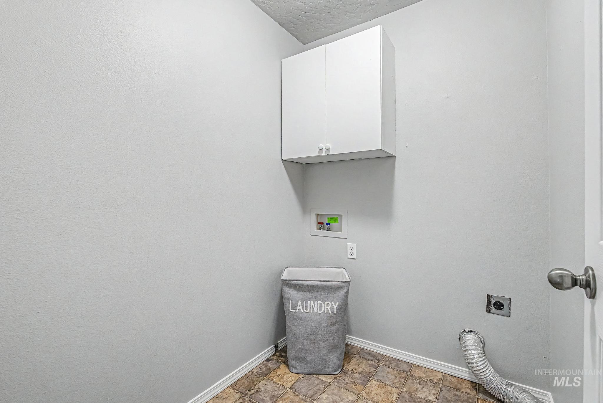 1103 N Cambrick Drive Property Photo 28