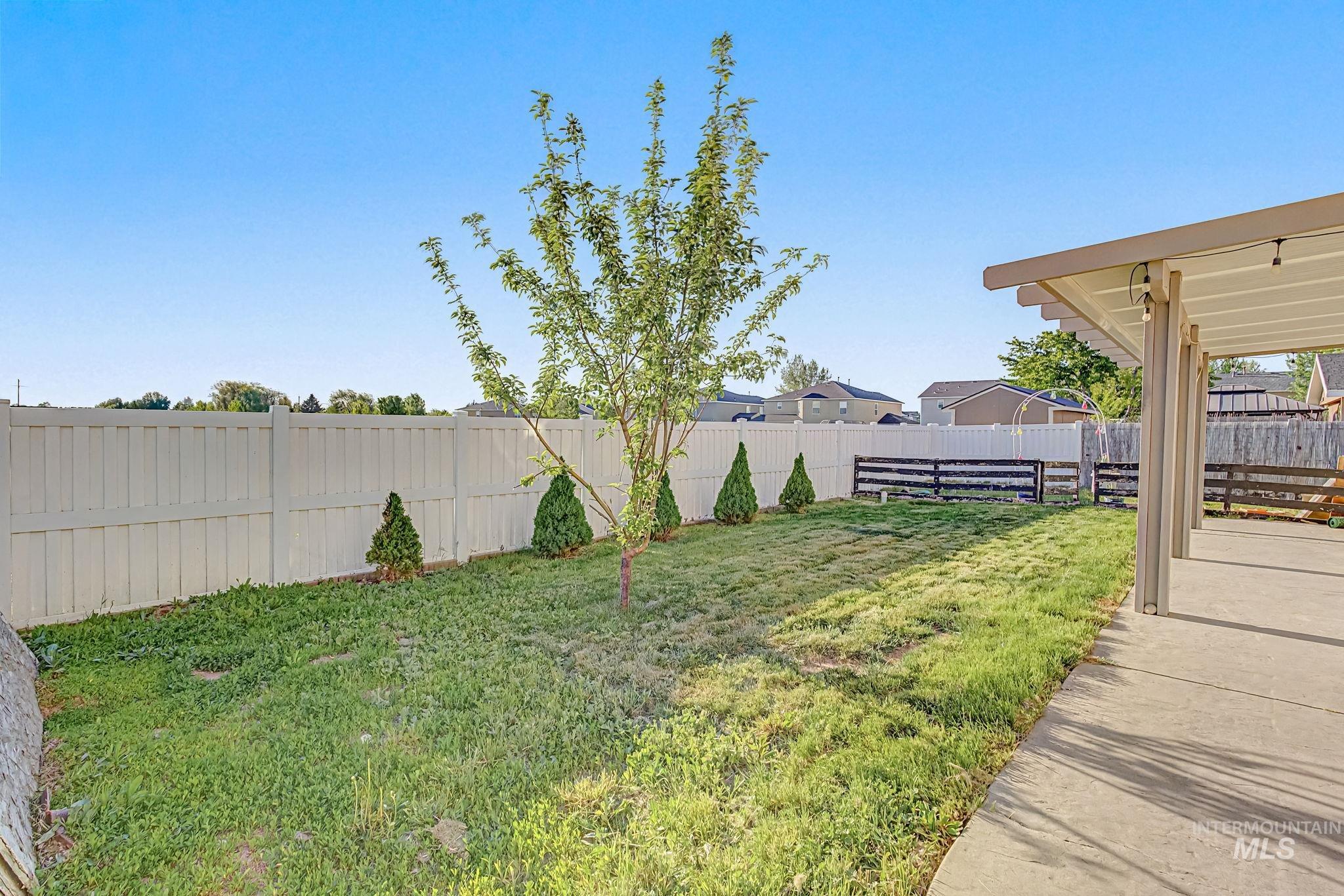 1103 N Cambrick Drive Property Photo 46