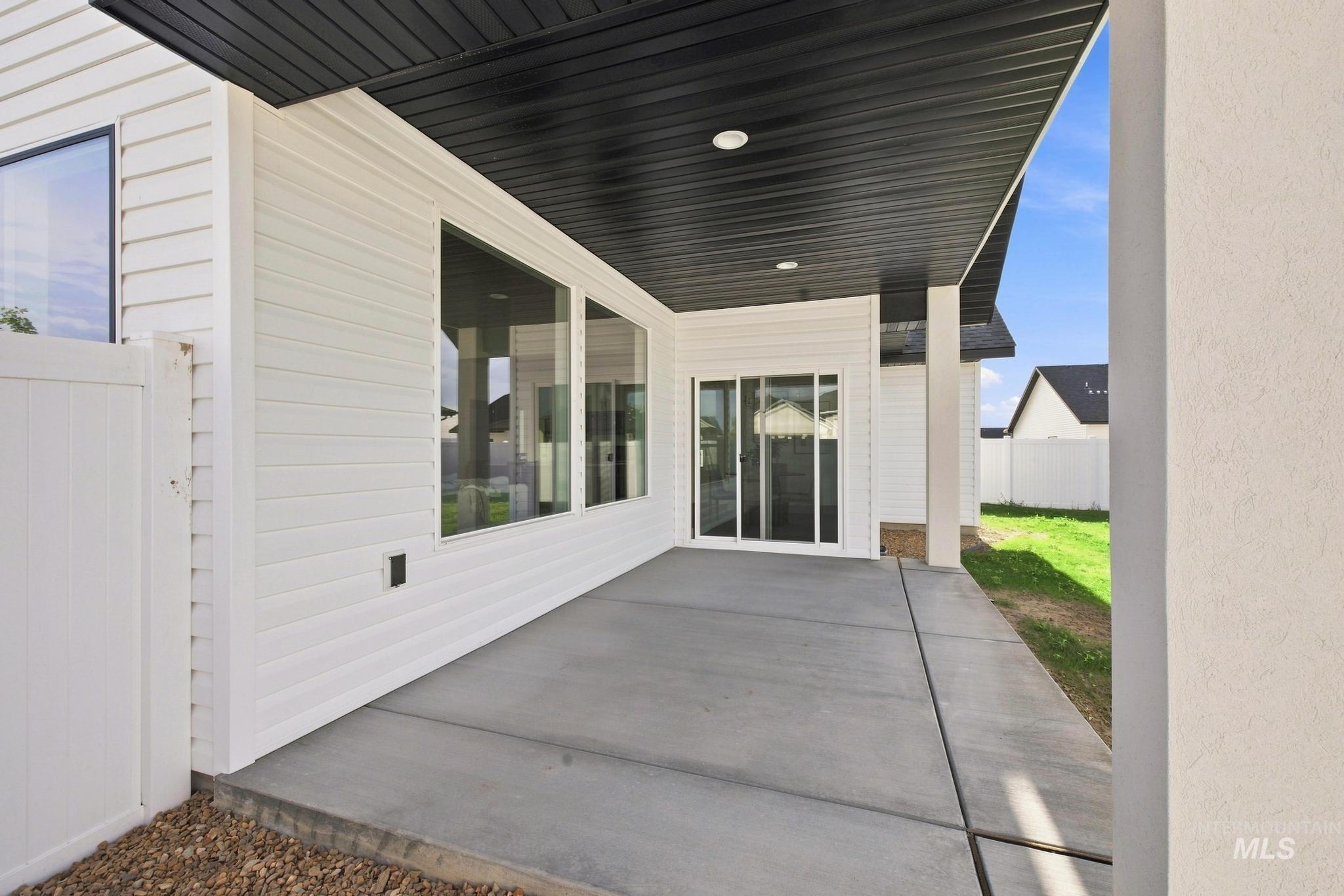 1243 Ira Burton Property Photo 23