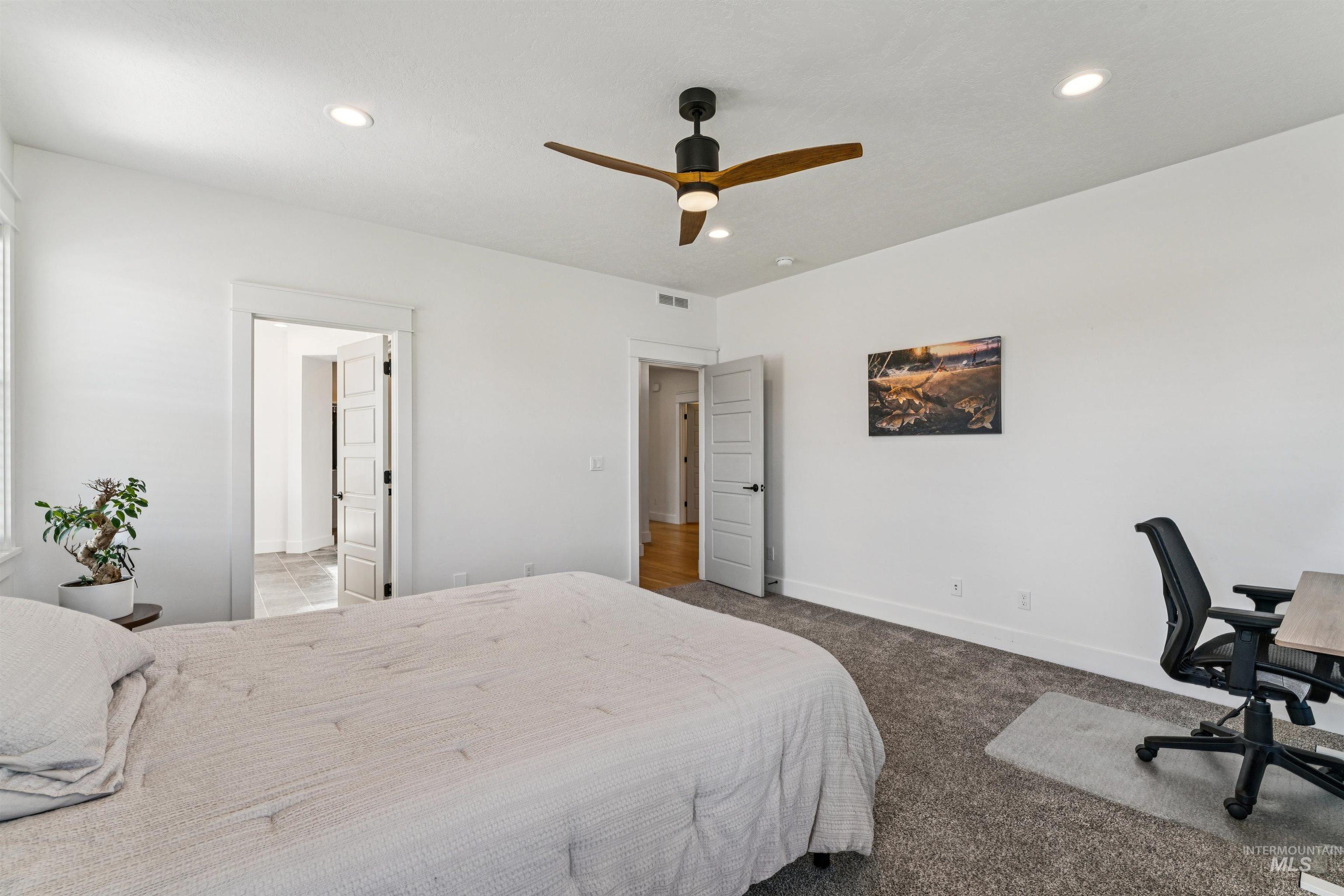971 E Viedma St Property Photo 23