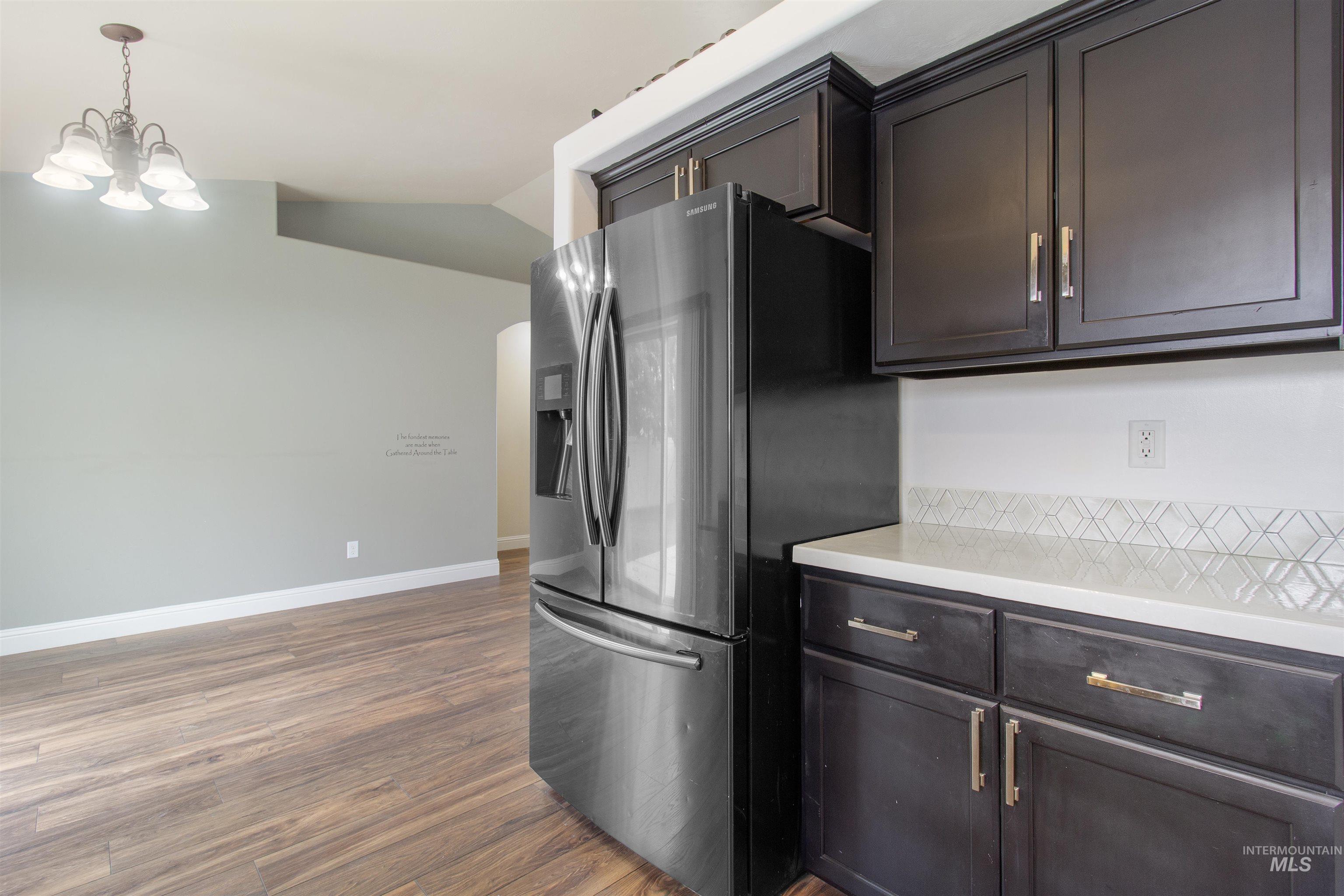 446 Noble St. Property Photo 16