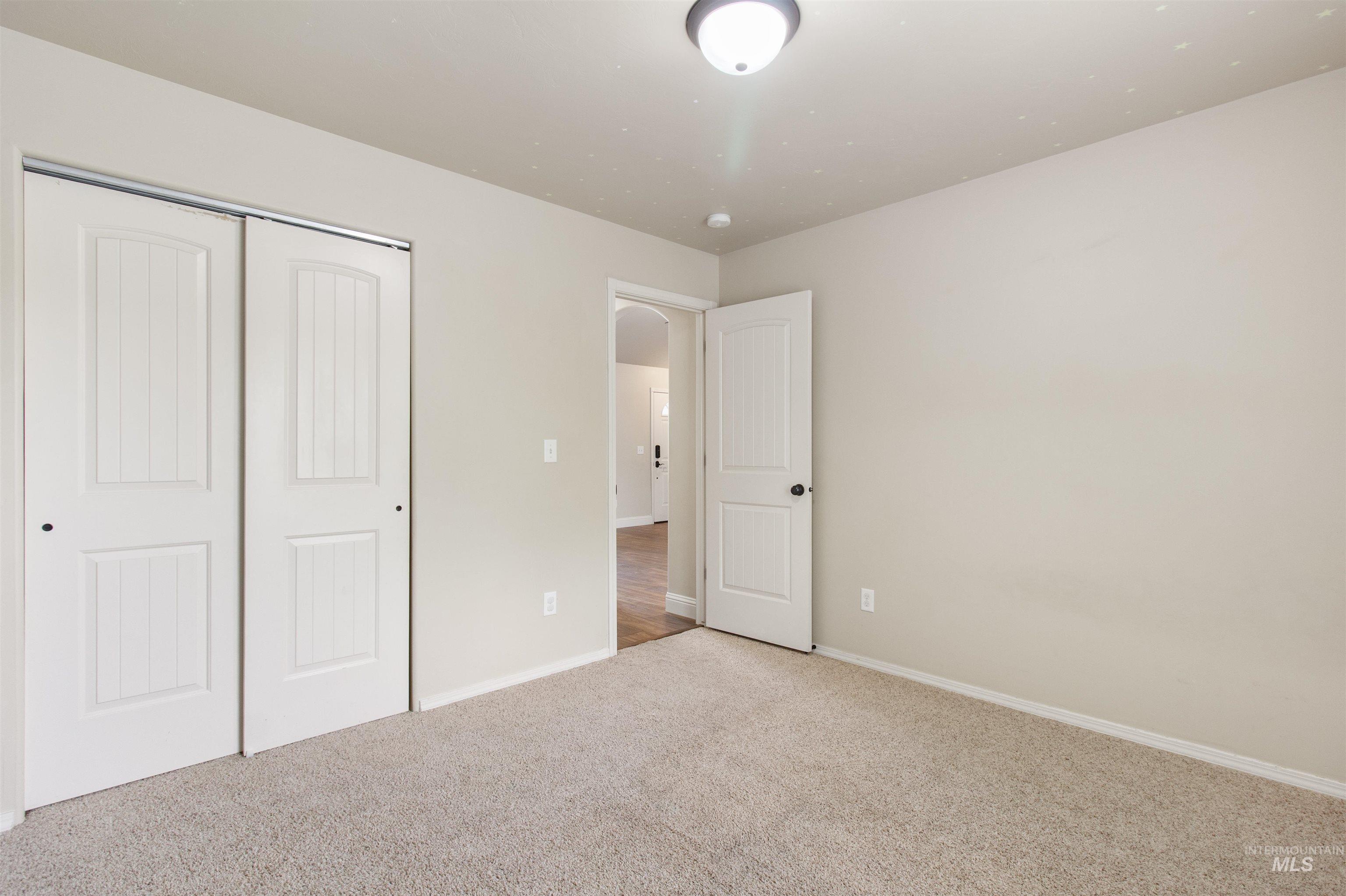446 Noble St. Property Photo 24