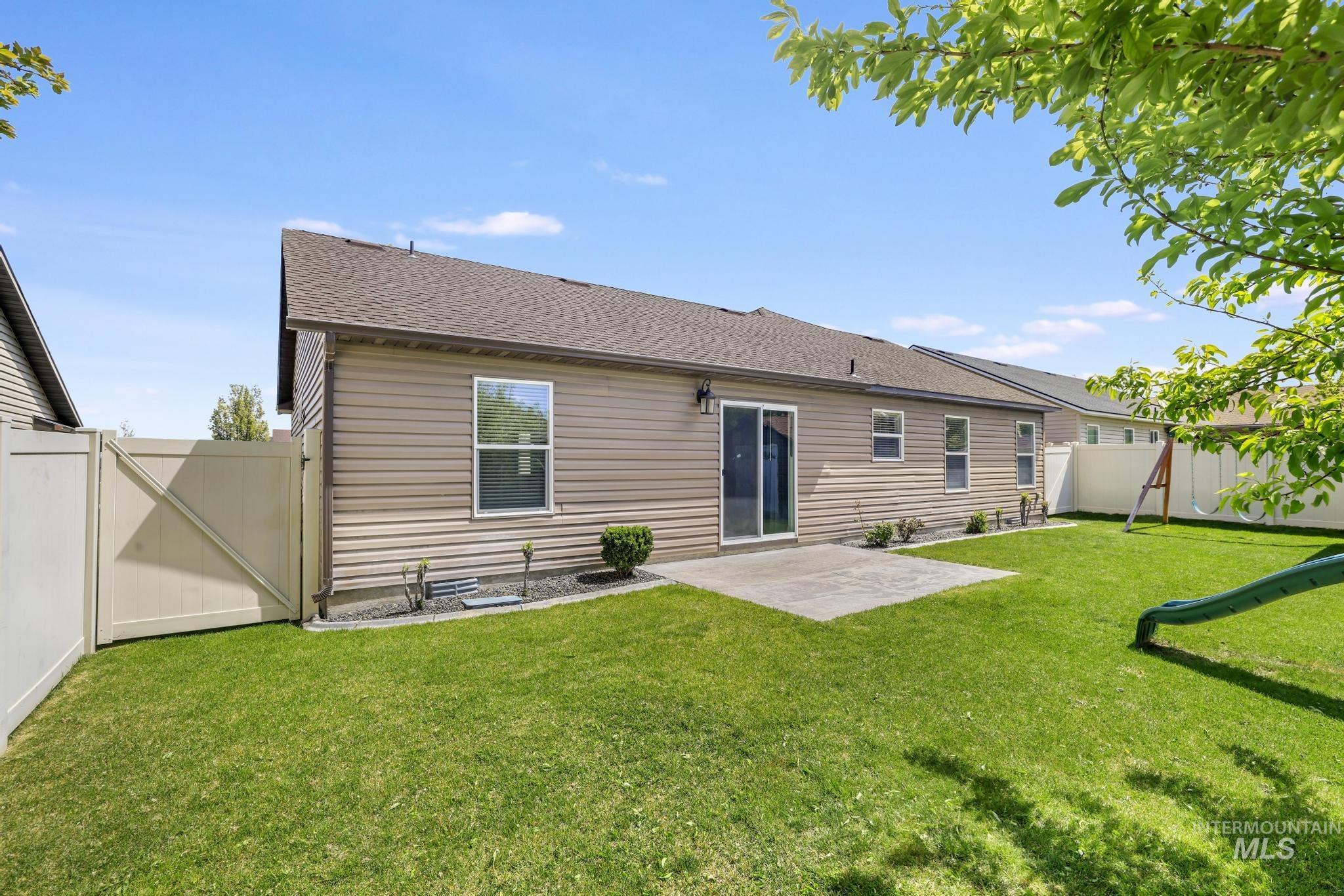 446 Noble St. Property Photo 34