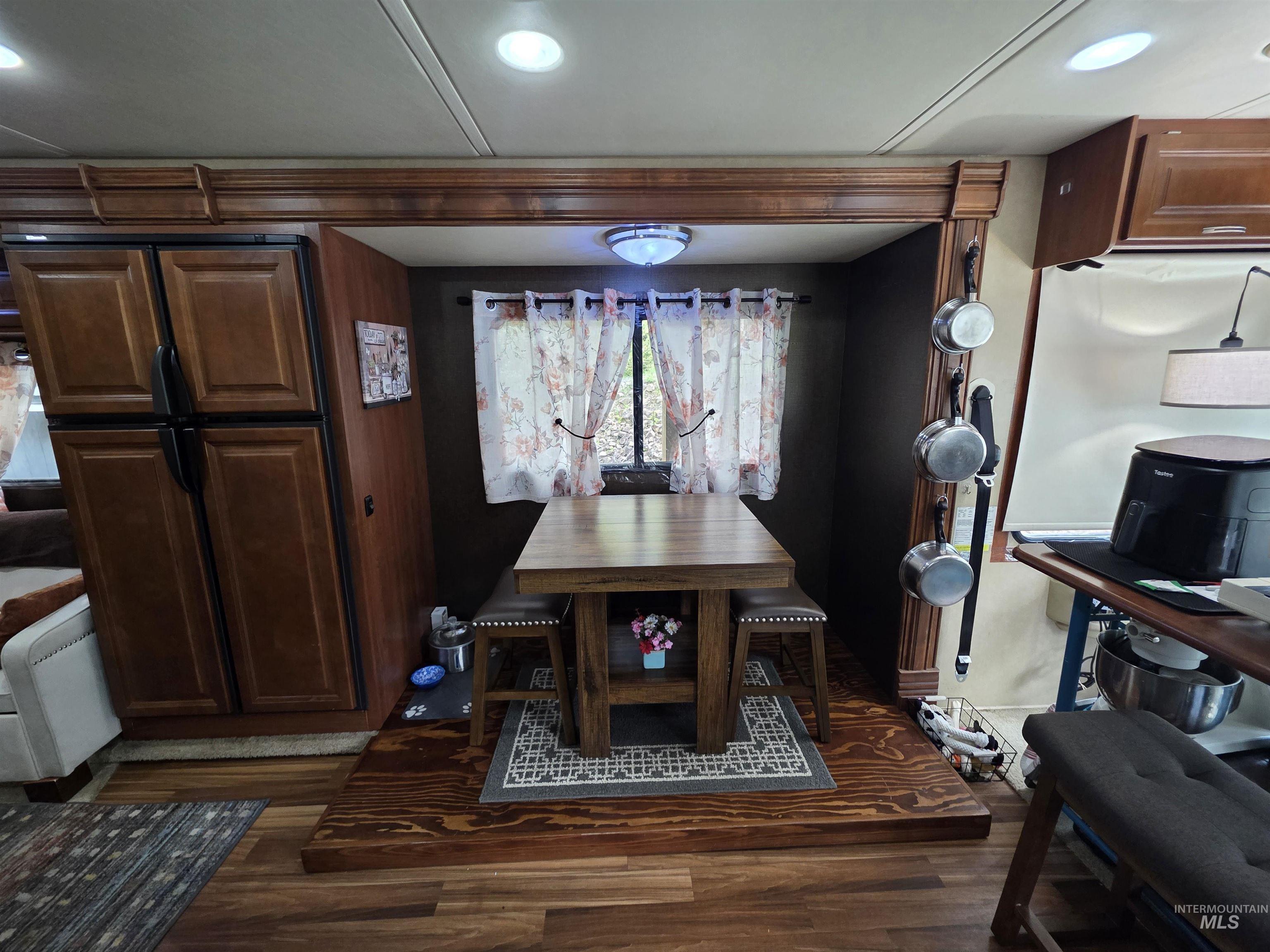 199 Chief Looking Glass Lane Property Photo 15