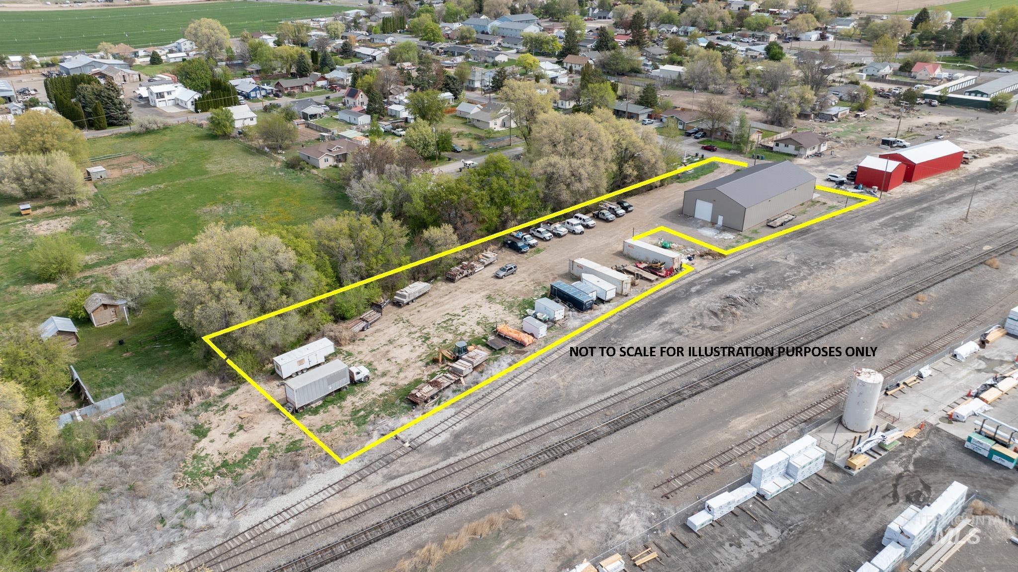 511 Oak St. Property Photo 2