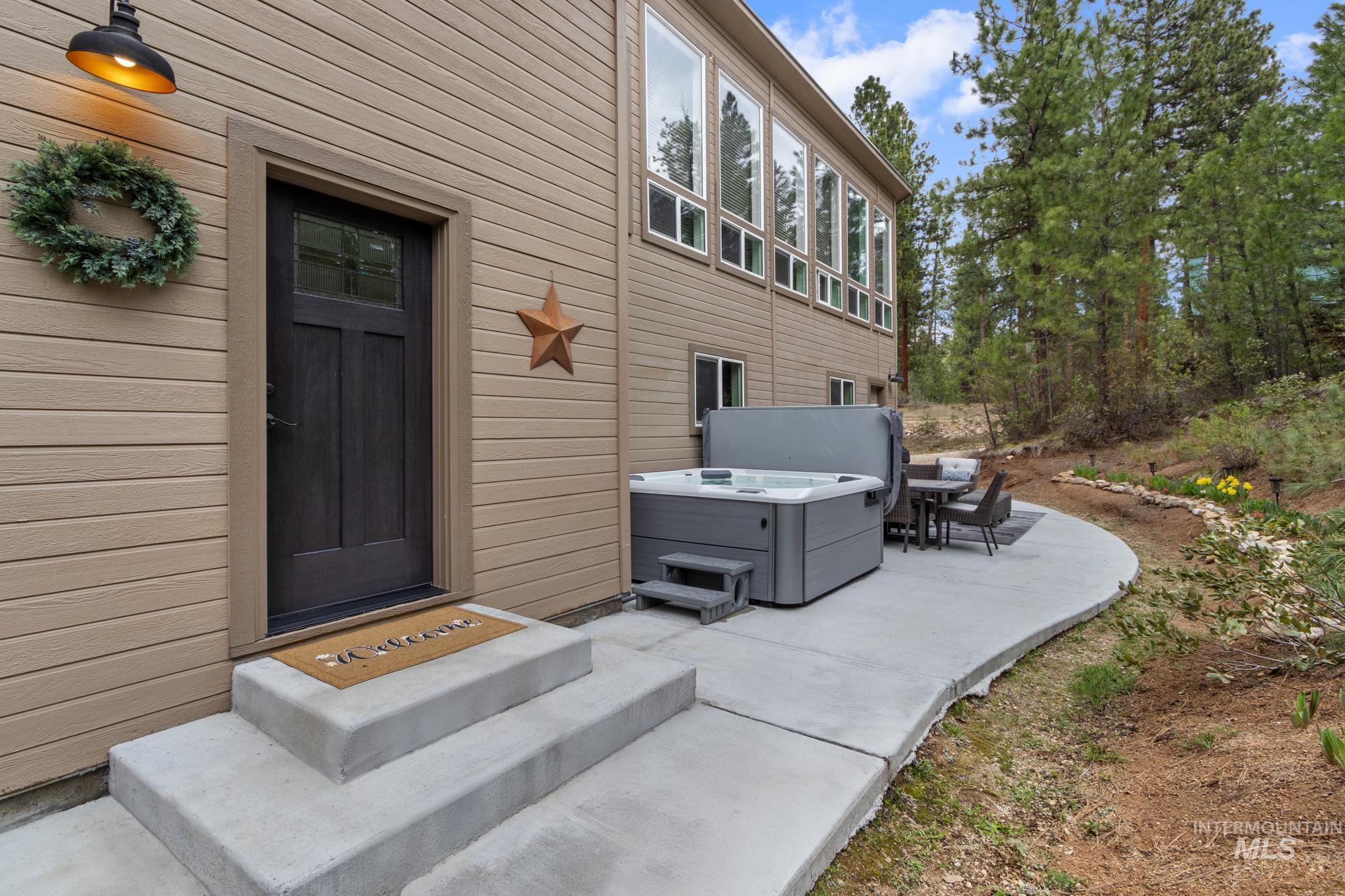 16 Grouse Road Property Photo 2