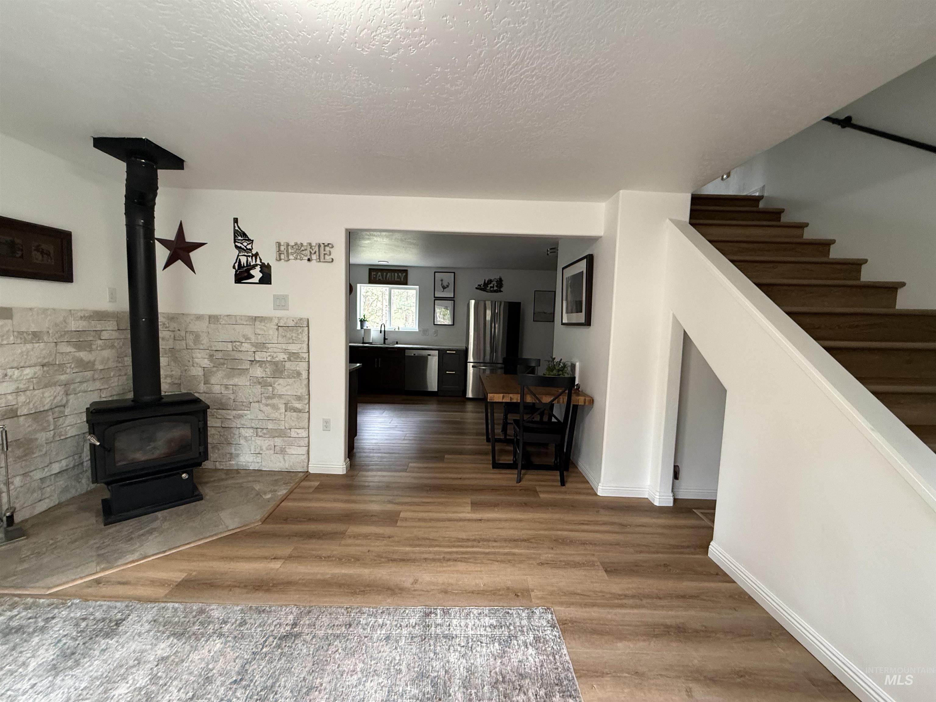 16 Grouse Road Property Photo 6