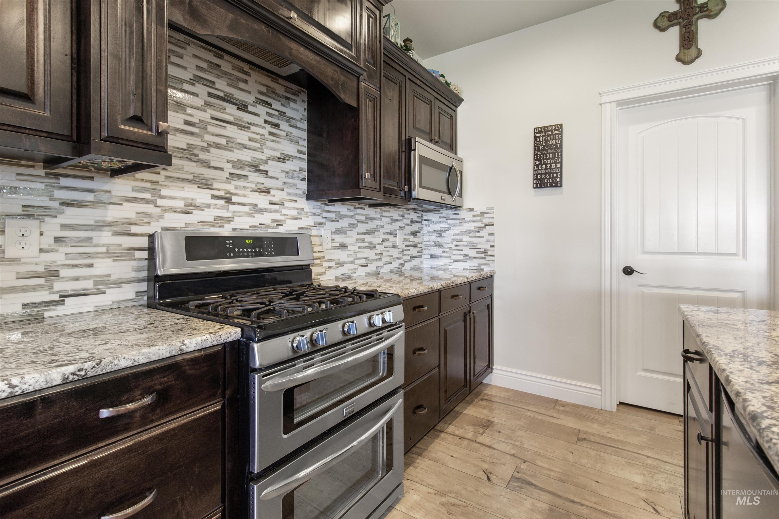 2464 E 3719 Property Photo 10