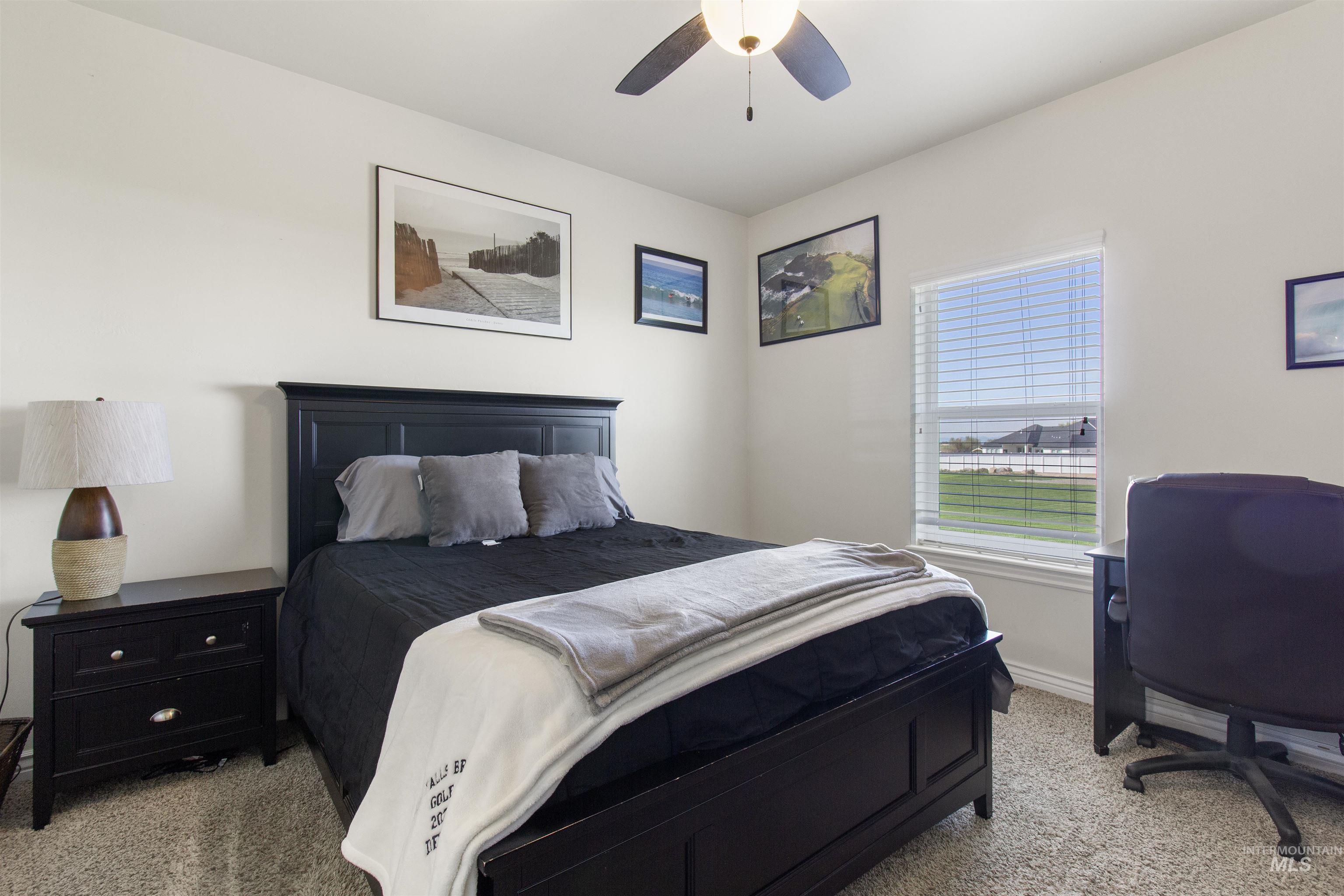 2464 E 3719 Property Photo 14