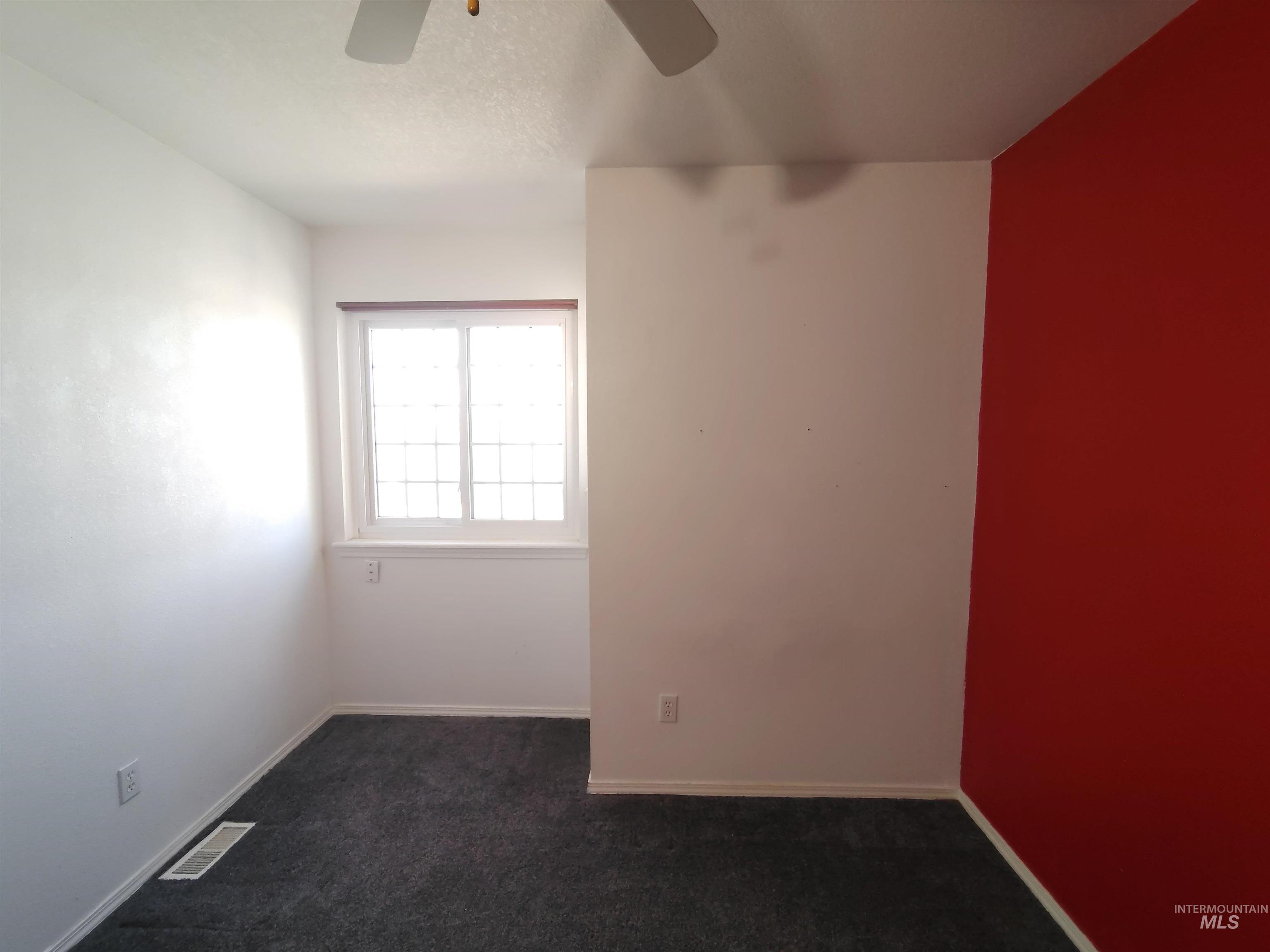 1426 N Tasavol Avenue Property Photo 5