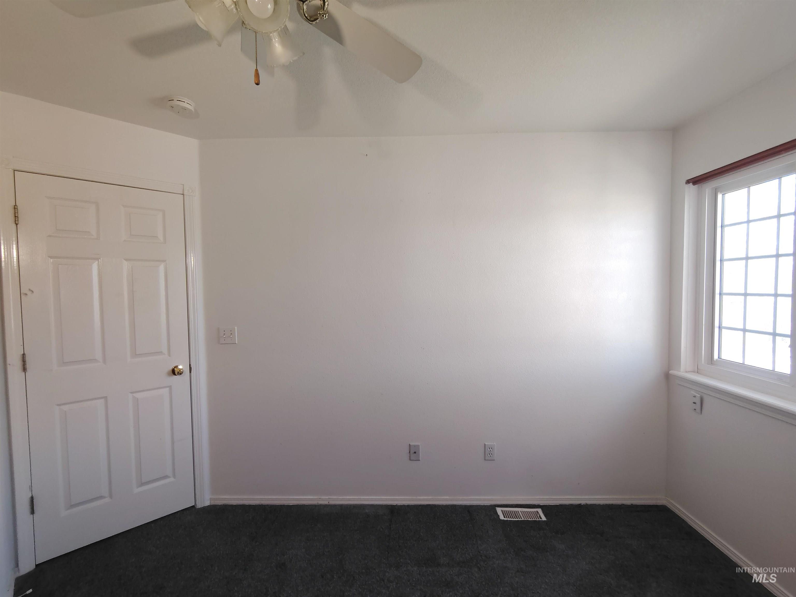 1426 N Tasavol Avenue Property Photo 6