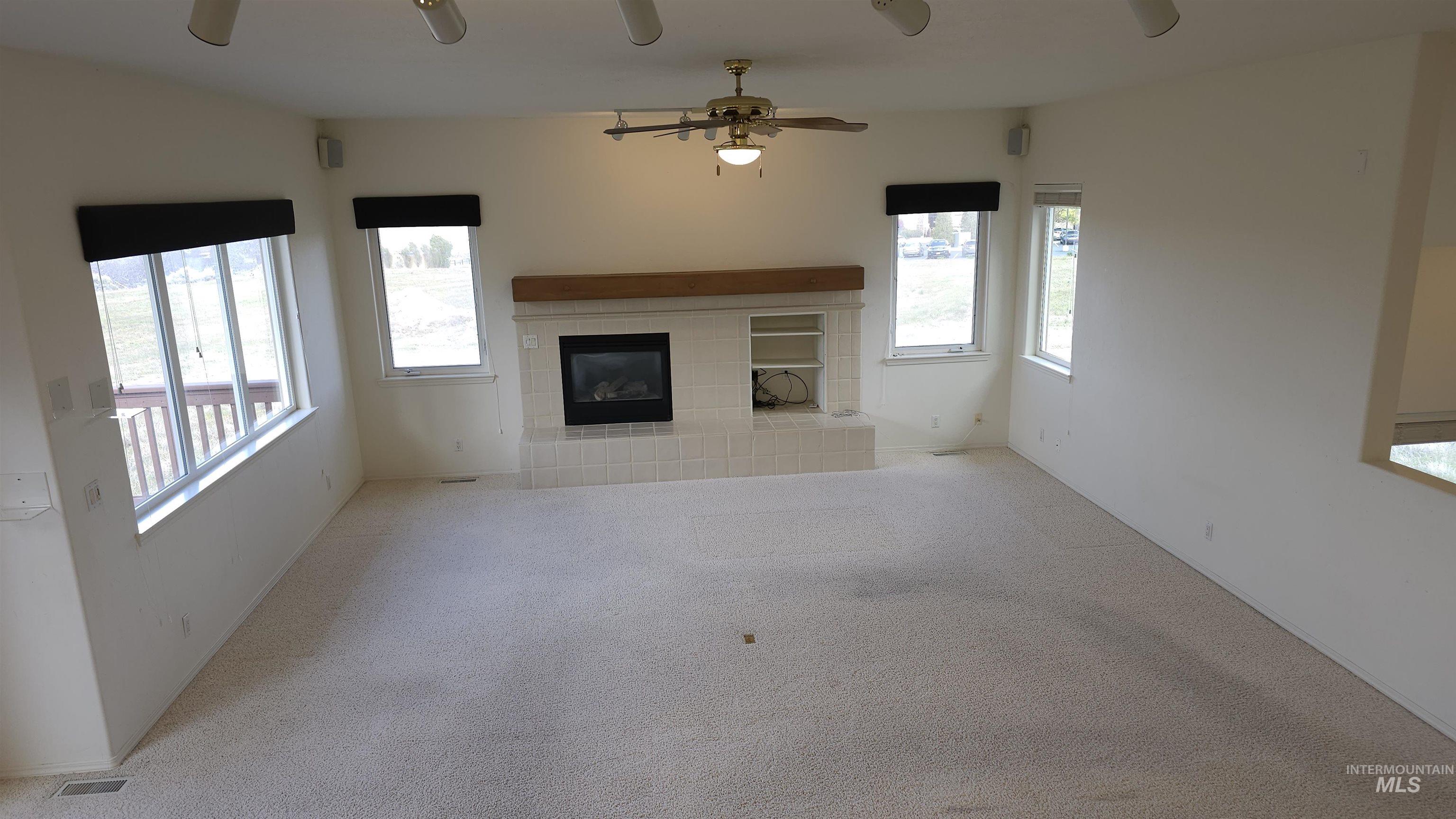 286 River Vista Place Property Photo 14