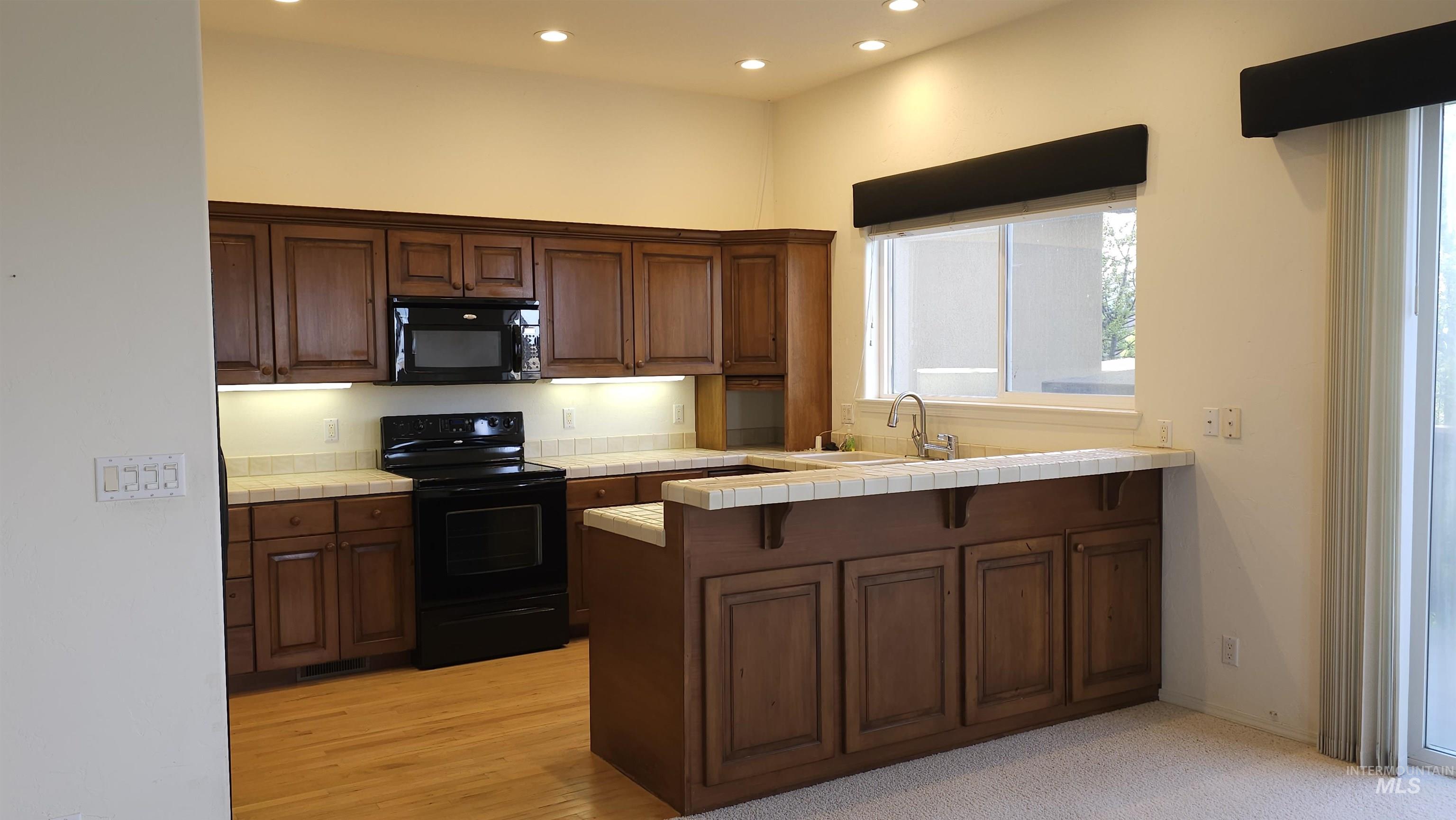 286 River Vista Place Property Photo 16