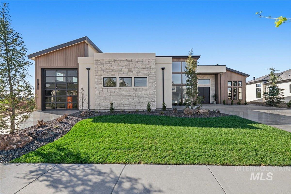 3457 N Harvest Moon Way Property Photo 2