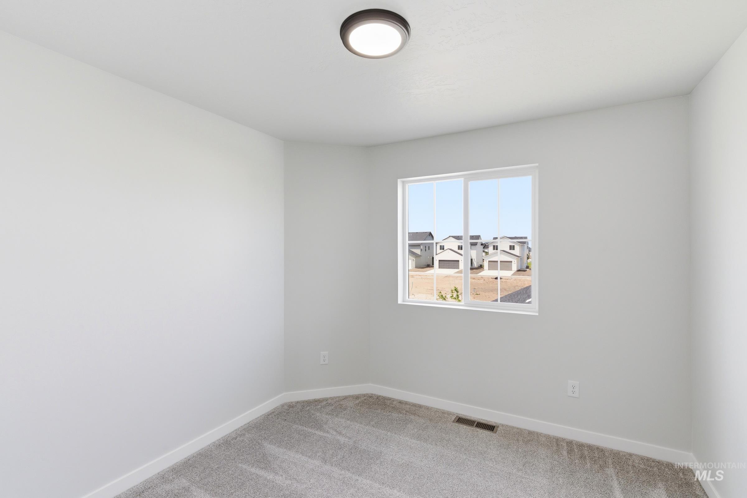 4348 N Alameda Creek Ave Property Photo 13