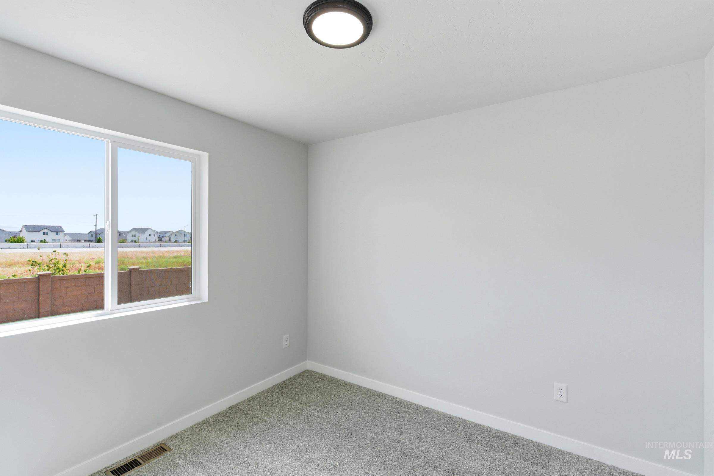 4348 N Alameda Creek Ave Property Photo 15