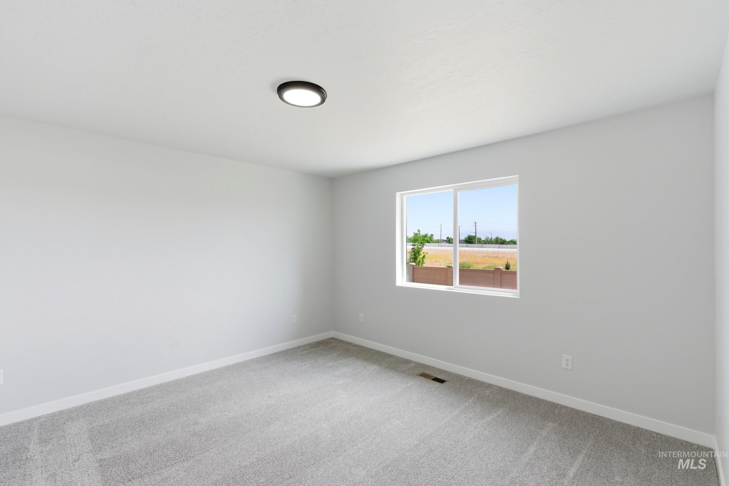 4348 N Alameda Creek Ave Property Photo 17