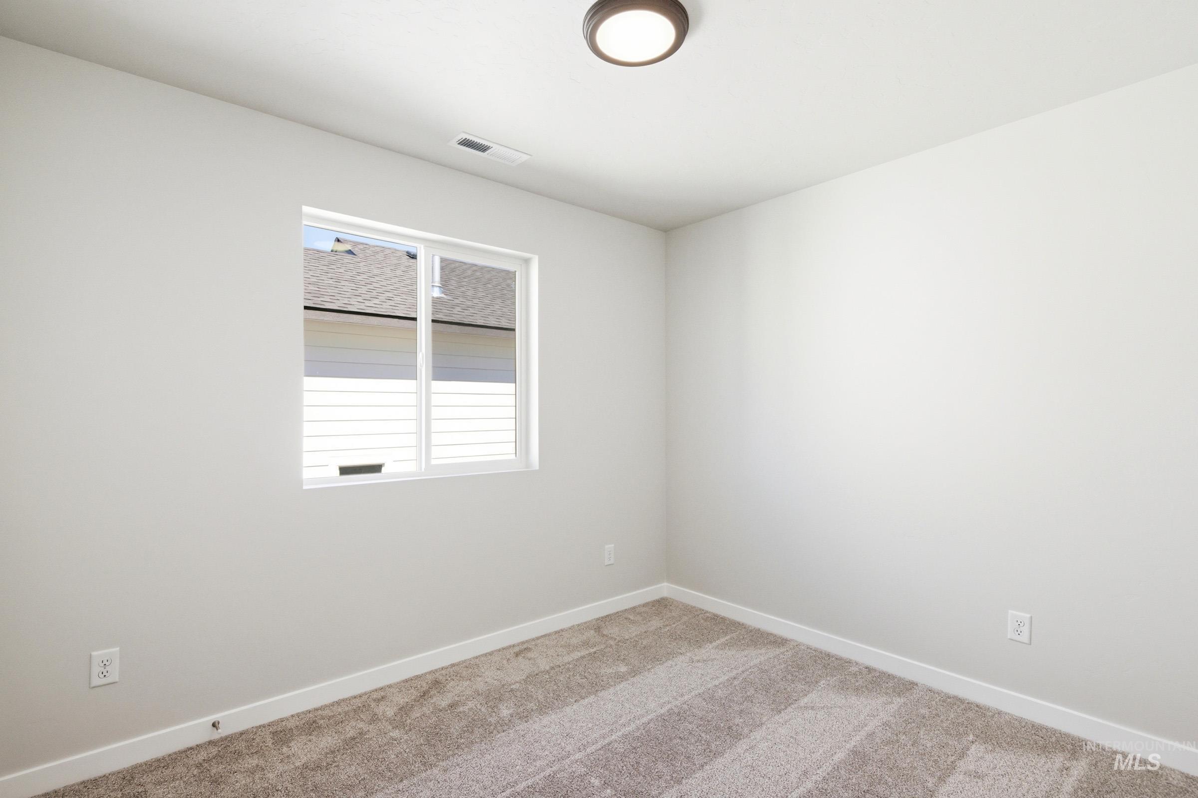 4302 N Camp Creek Ave Property Photo 14