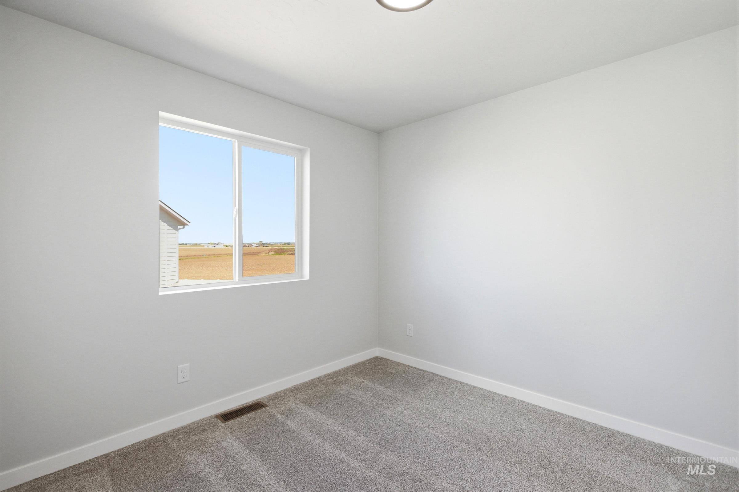 5228 E Phelps Lake Dr Property Photo 14